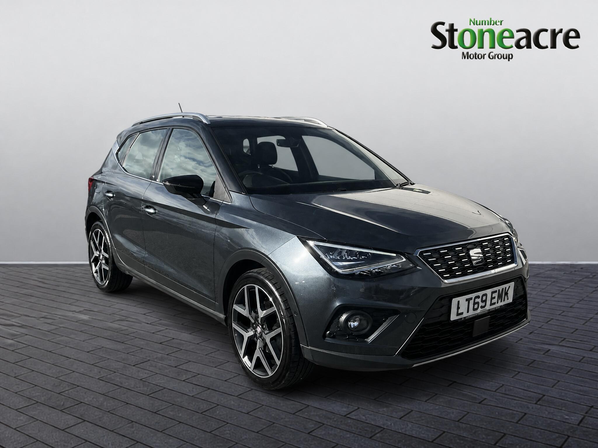 Main listing image - SEAT Arona
