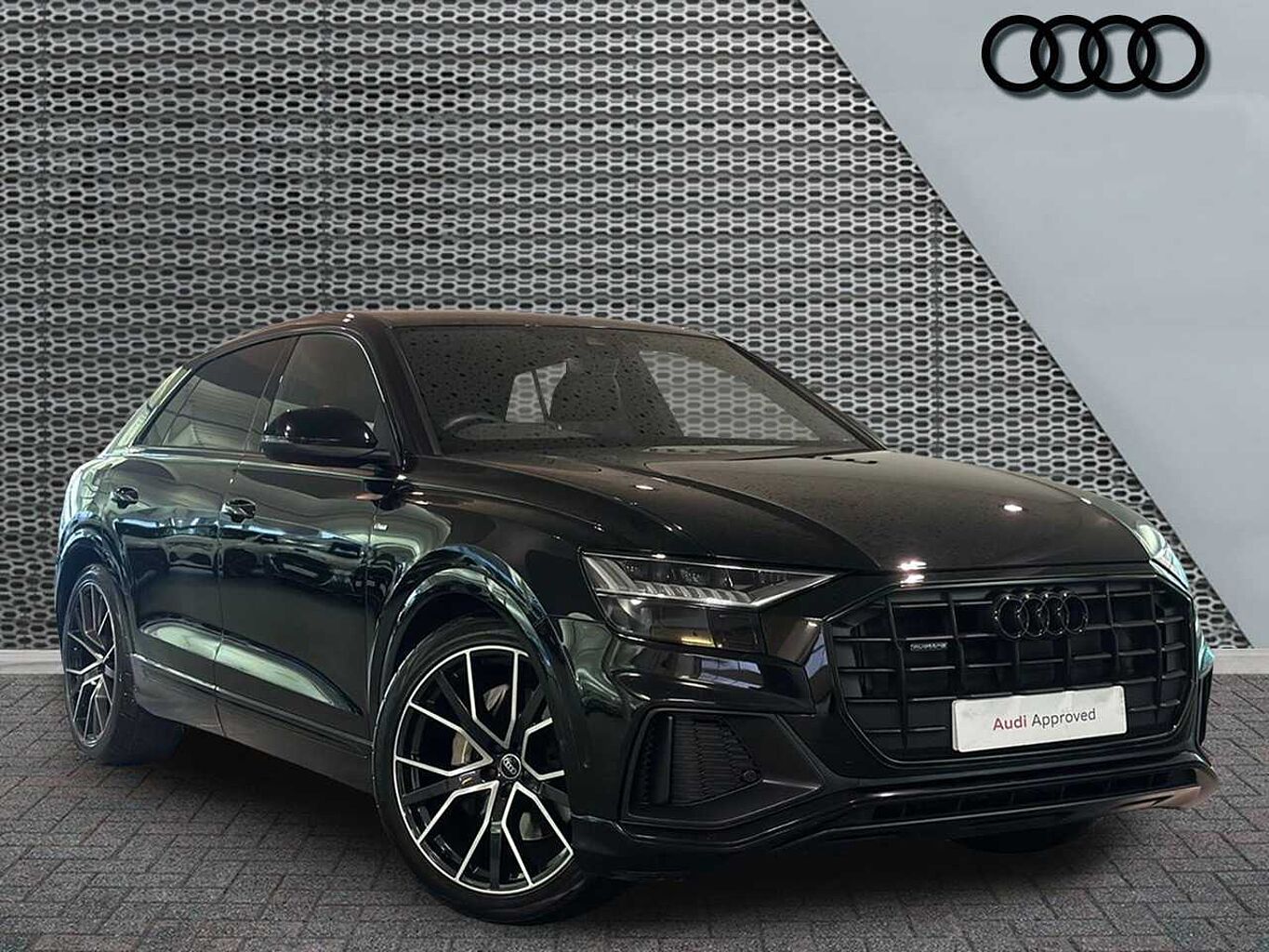 Main listing image - Audi Q8