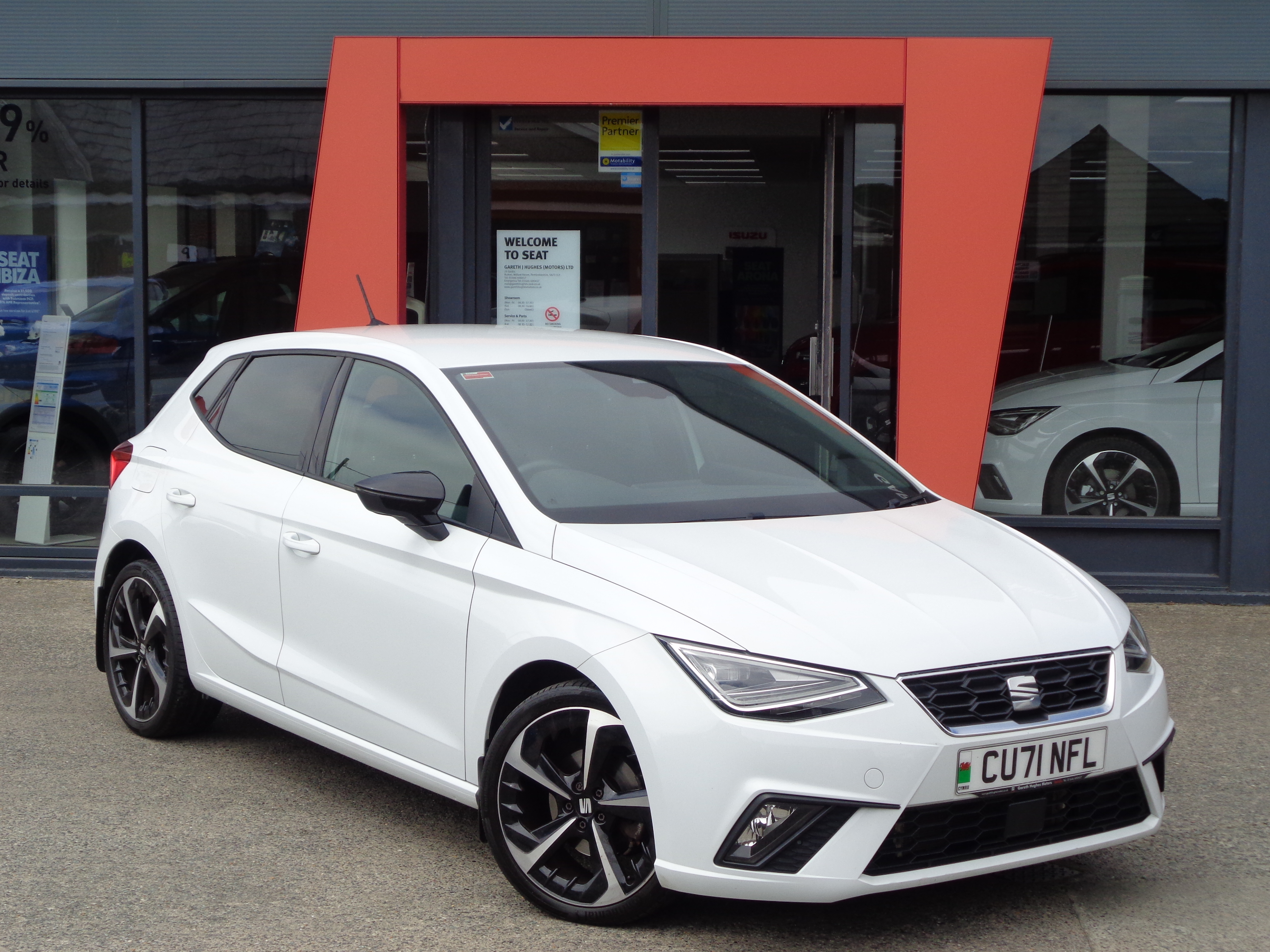 Main listing image - SEAT Ibiza