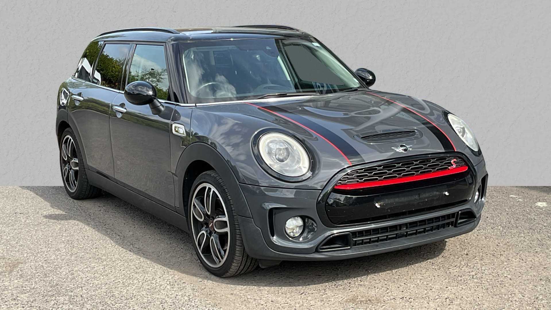 Main listing image - MINI Clubman