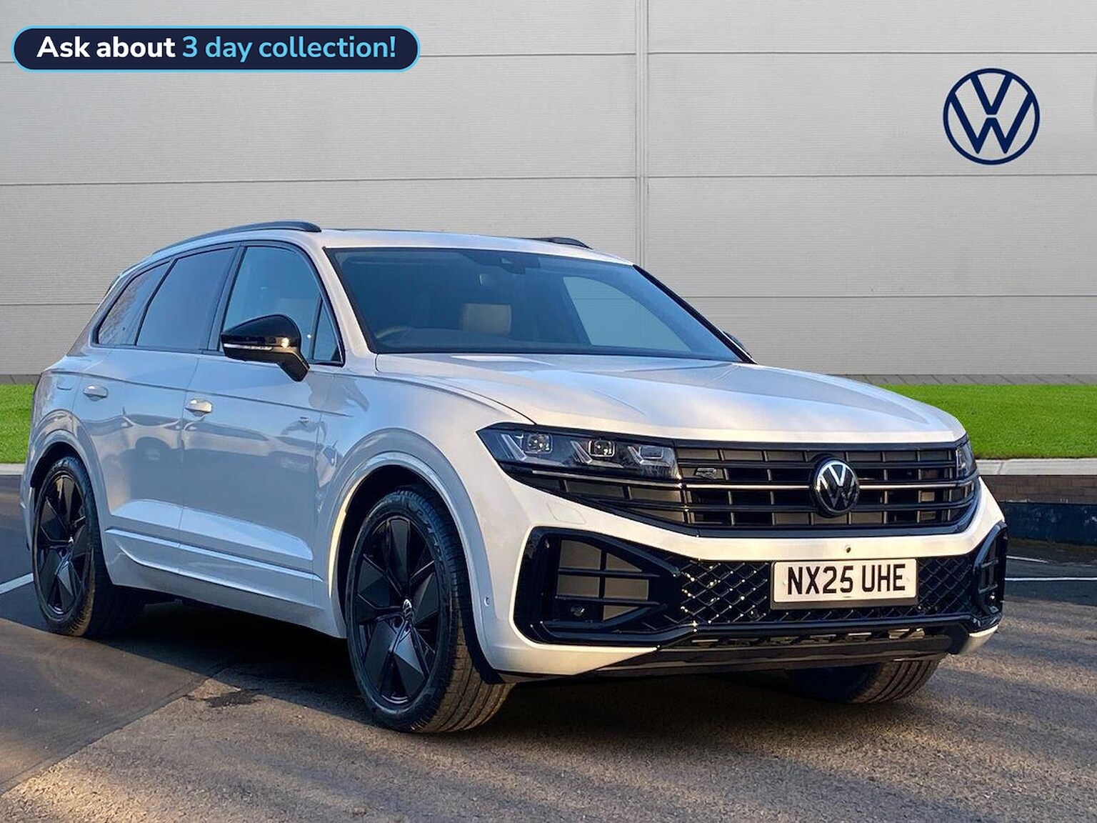 Main listing image - Volkswagen Touareg