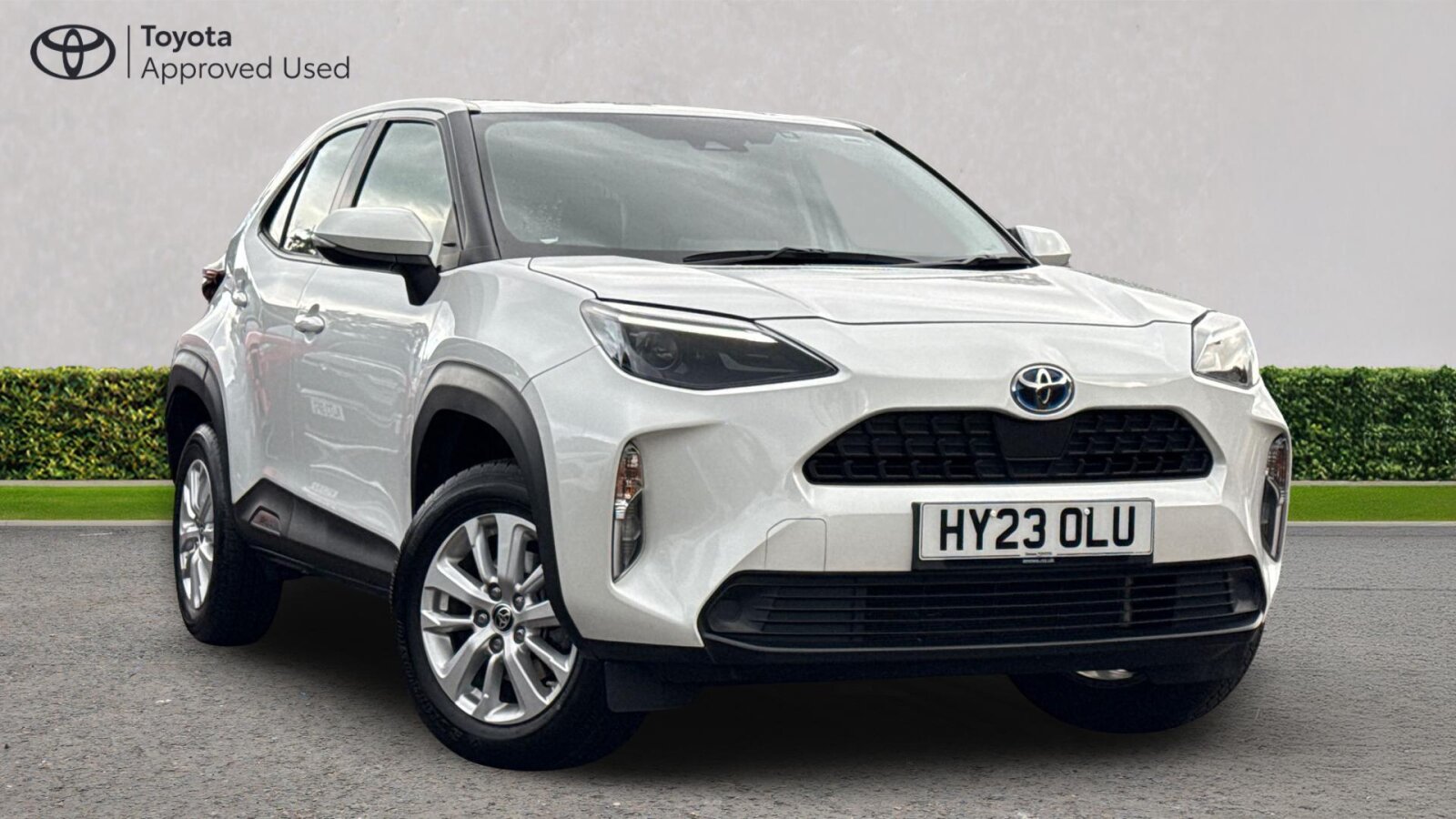 Main listing image - Toyota Yaris Cross