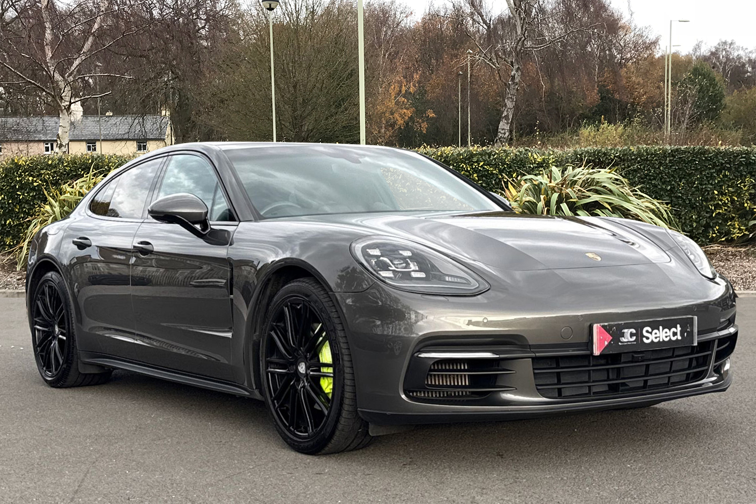 Main listing image - Porsche Panamera