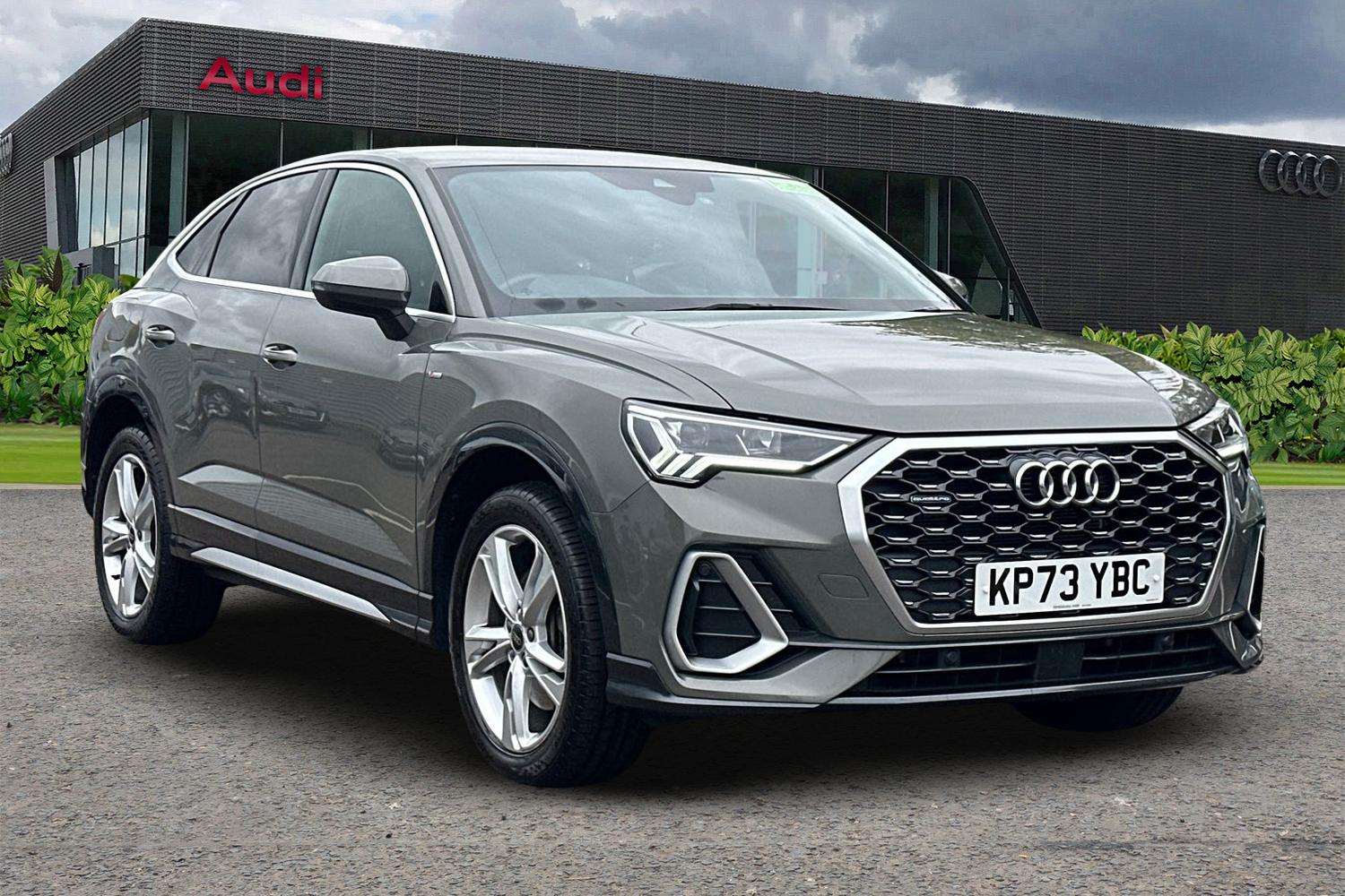 Main listing image - Audi Q3