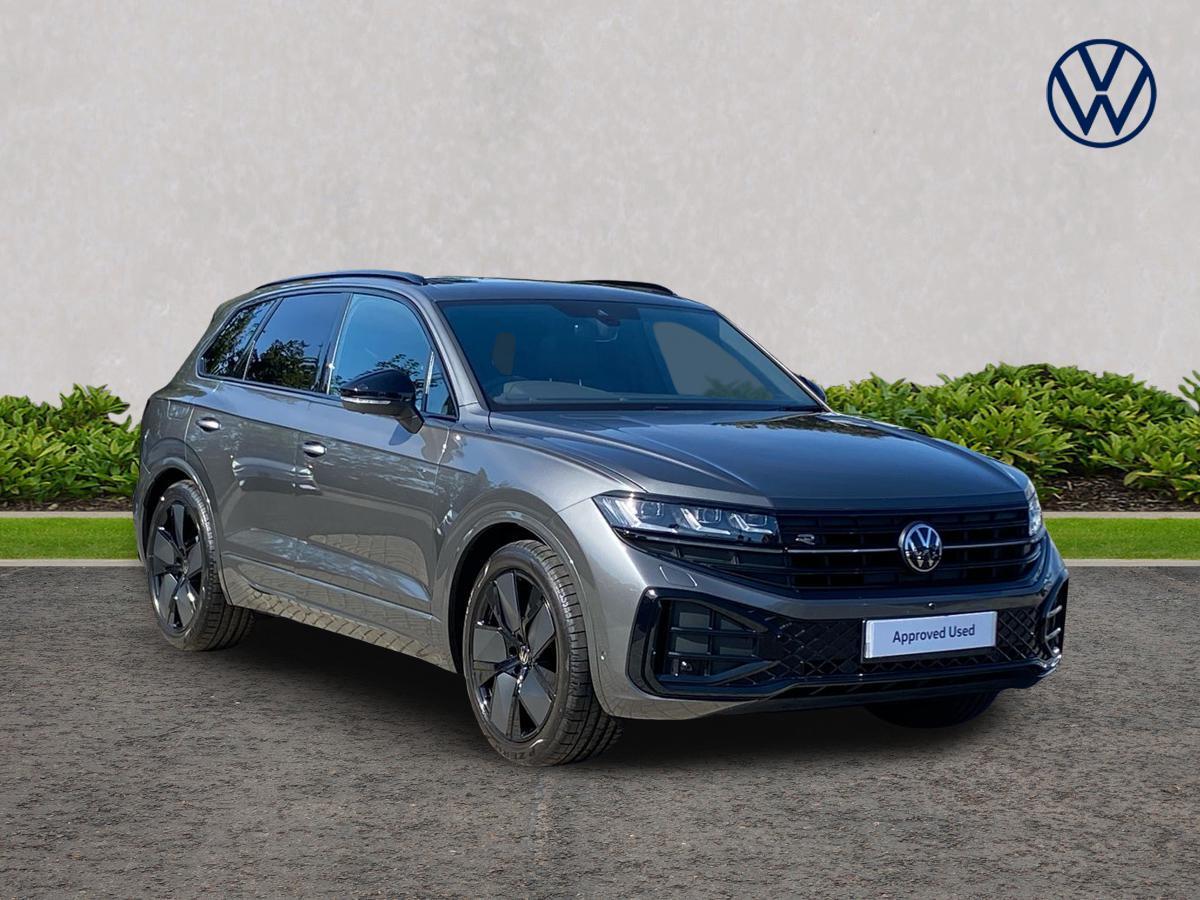 Main listing image - Volkswagen Touareg