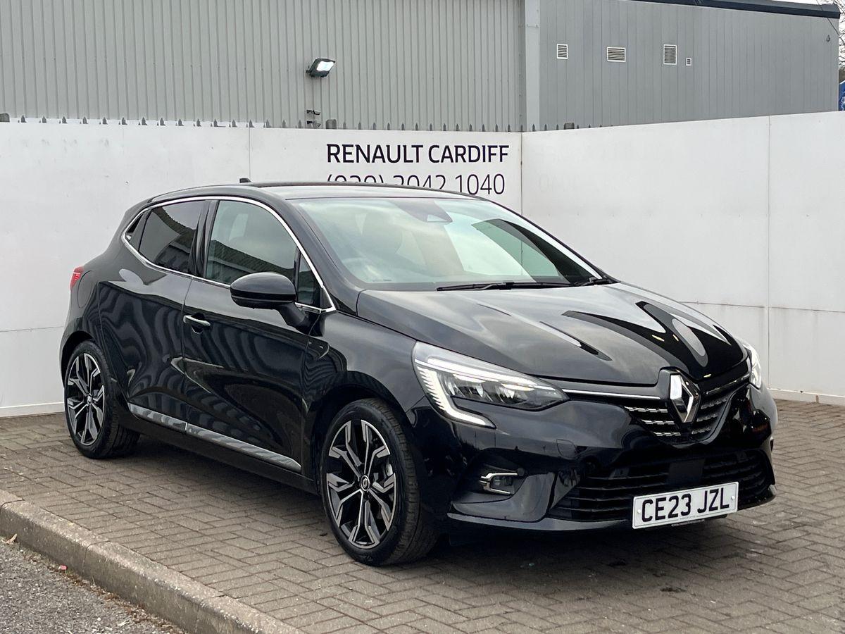 Main listing image - Renault Clio