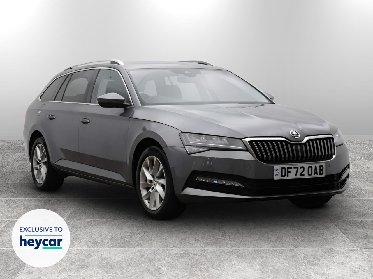 Main listing image - Skoda Superb Estate