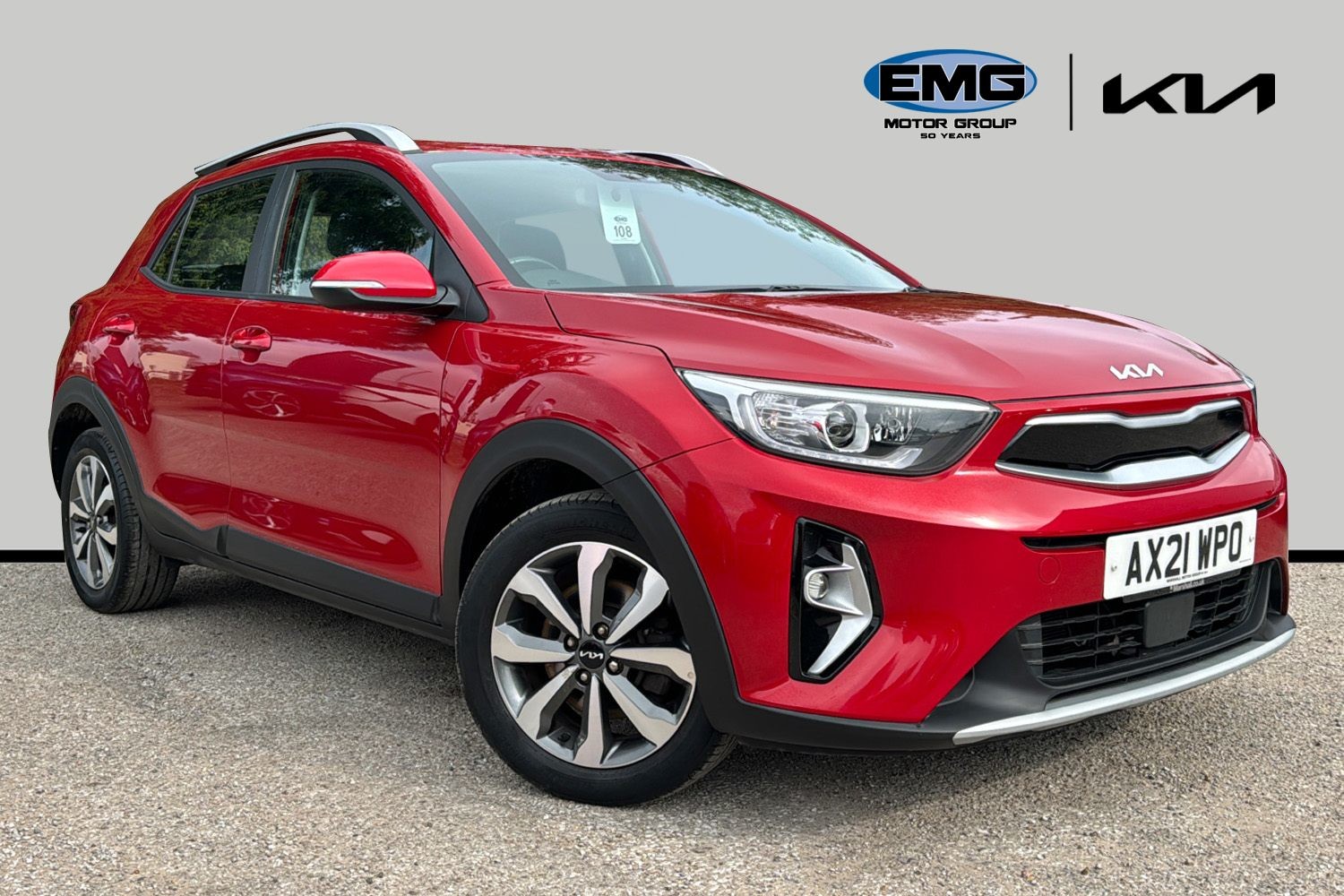 Main listing image - Kia Stonic