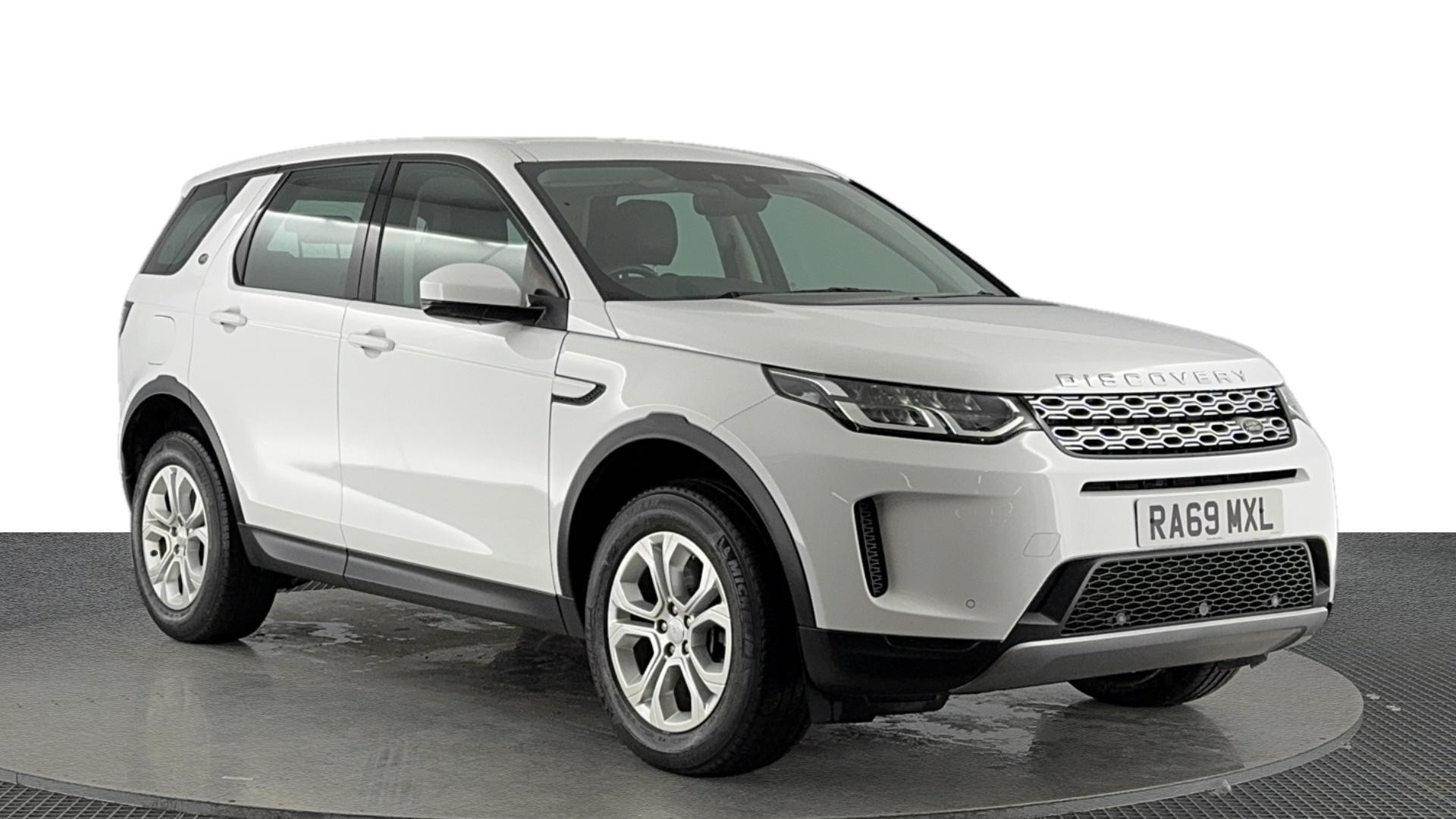 Main listing image - Land Rover Discovery Sport