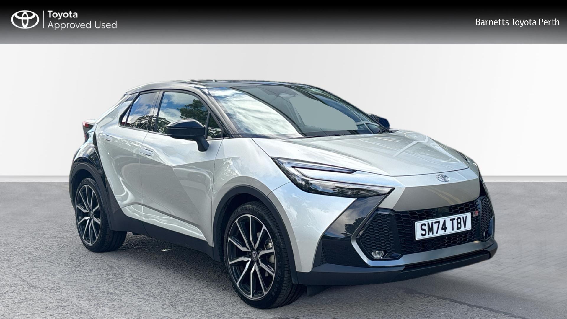 Main listing image - Toyota C-HR