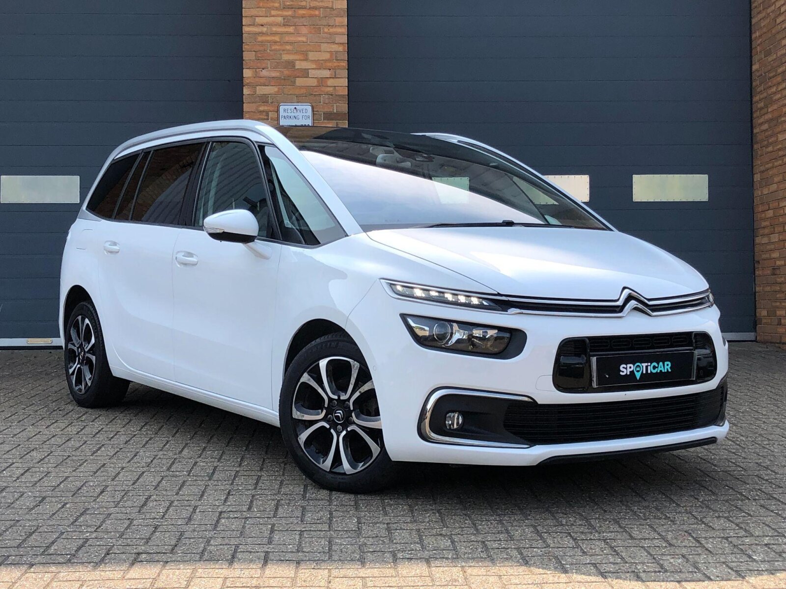 Main listing image - Citroen Grand C4 SpaceTourer