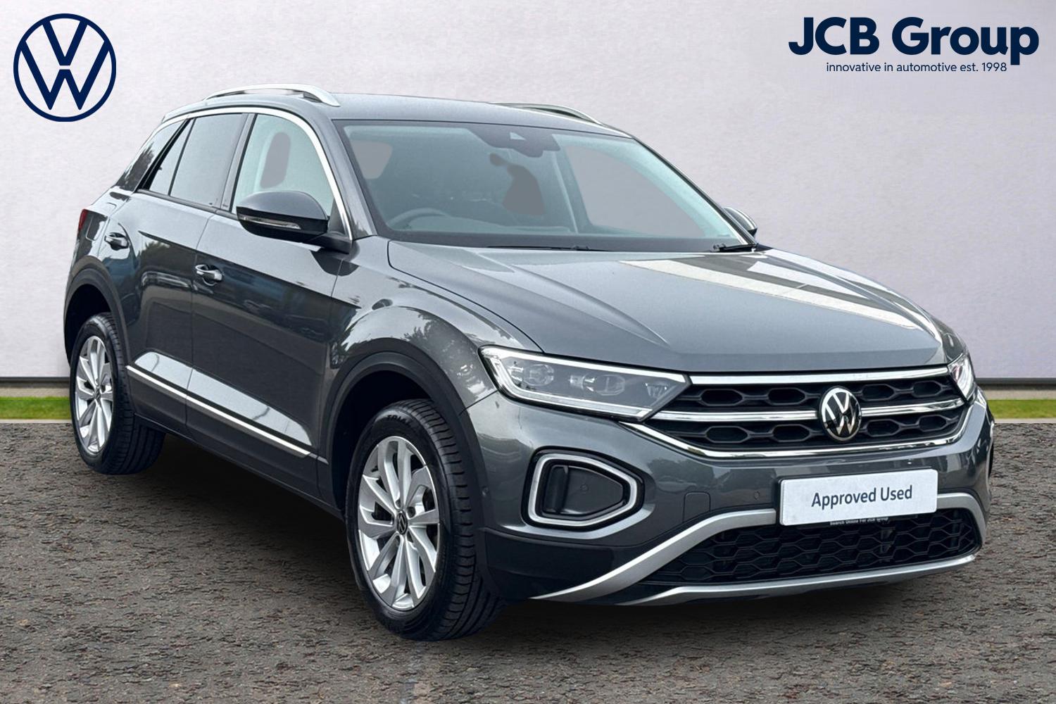 Main listing image - Volkswagen T-Roc