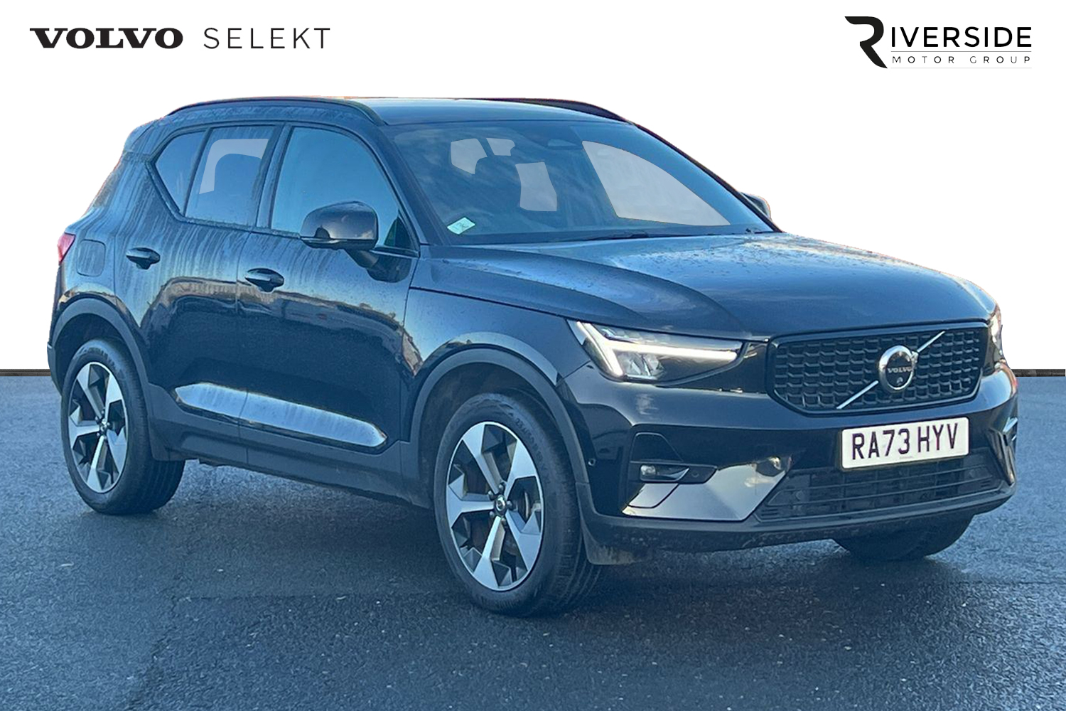 Main listing image - Volvo XC40