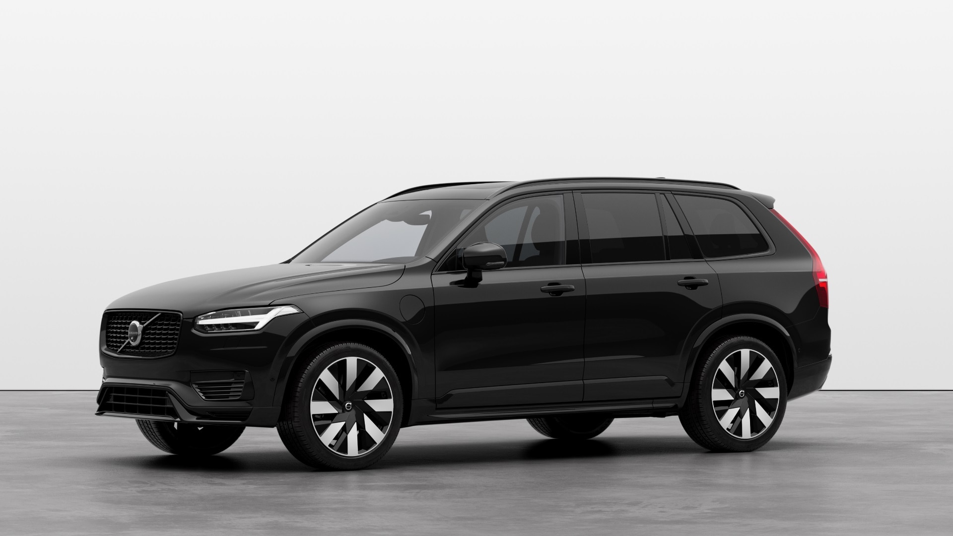 Main listing image - Volvo XC90