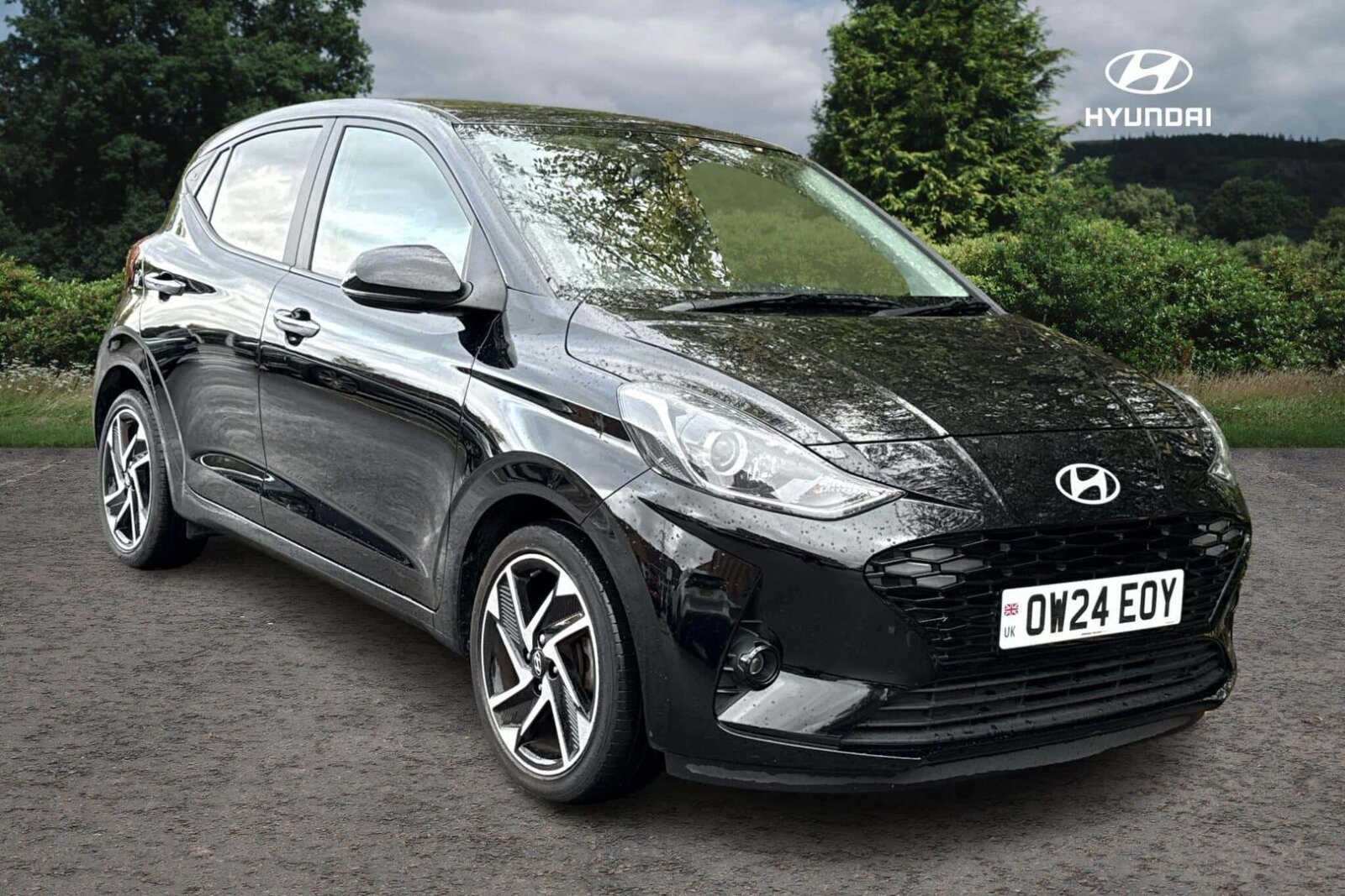 Main listing image - Hyundai i10