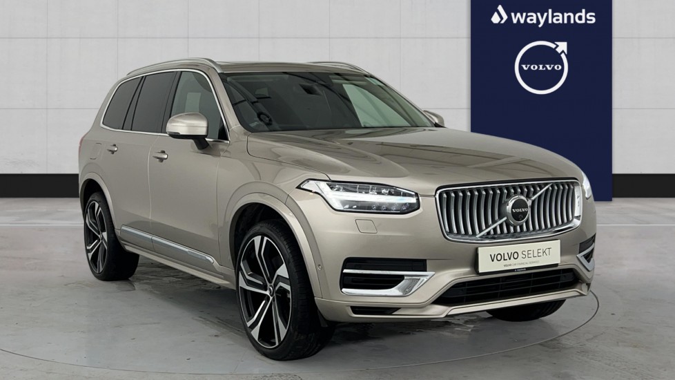 Main listing image - Volvo XC90