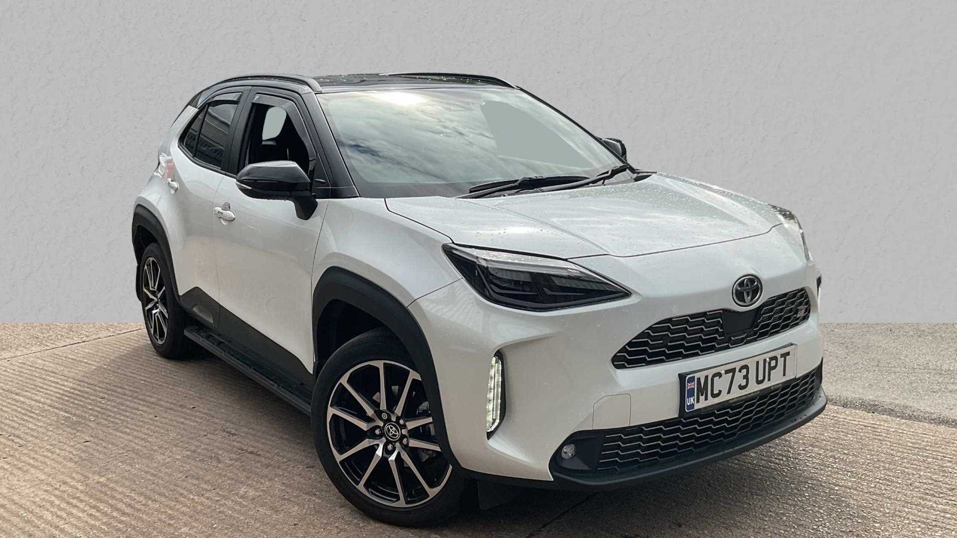 Main listing image - Toyota Yaris Cross
