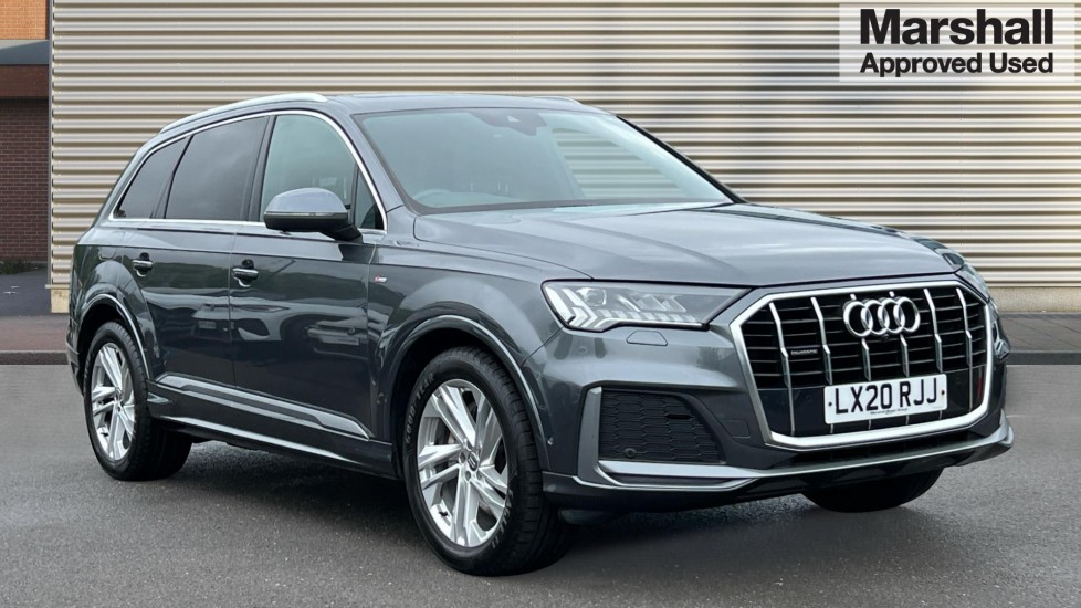 Main listing image - Audi Q7