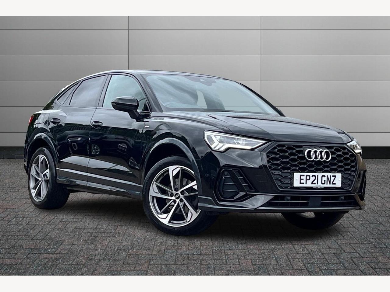 Main listing image - Audi Q3
