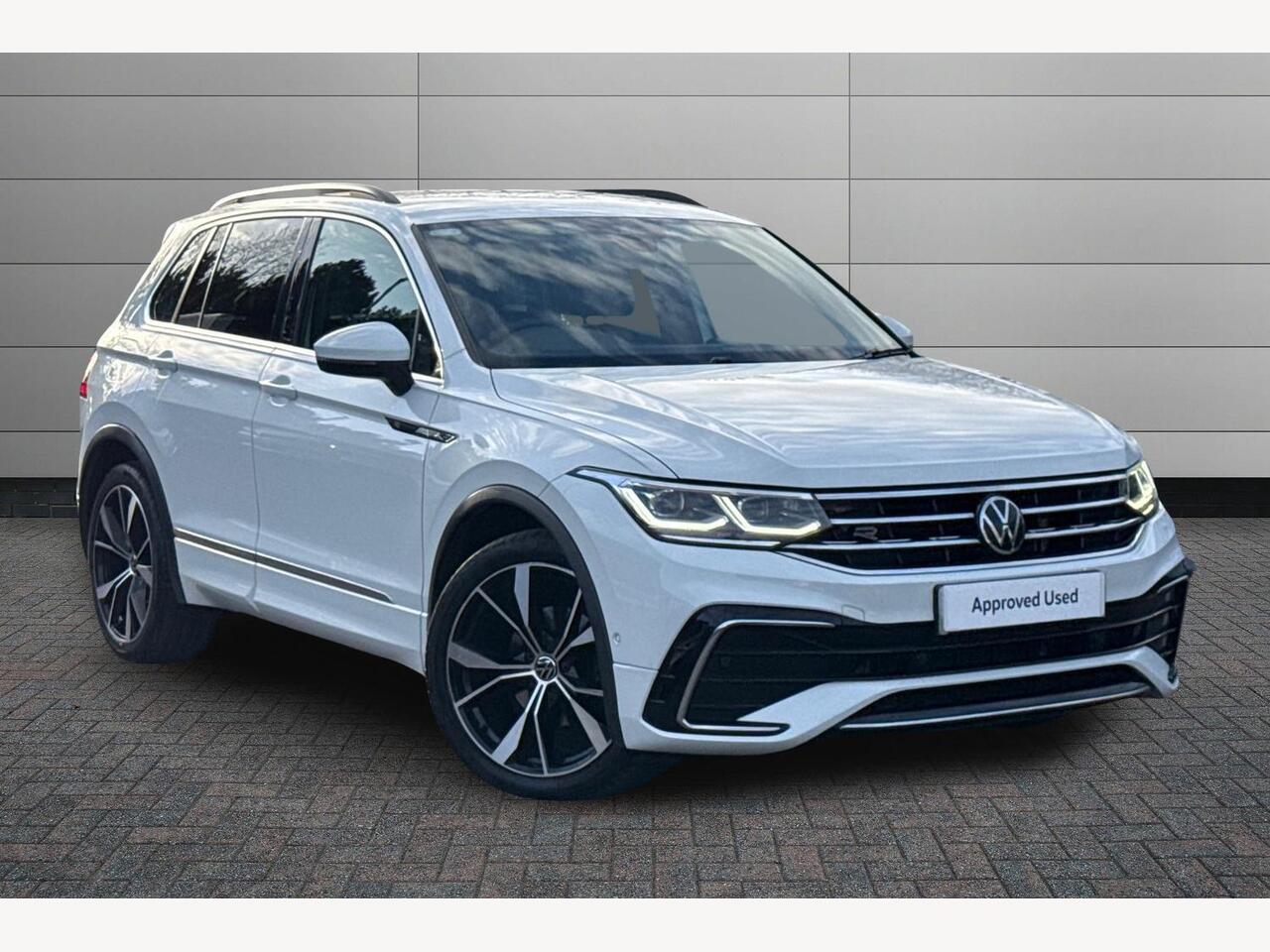 Main listing image - Volkswagen Tiguan