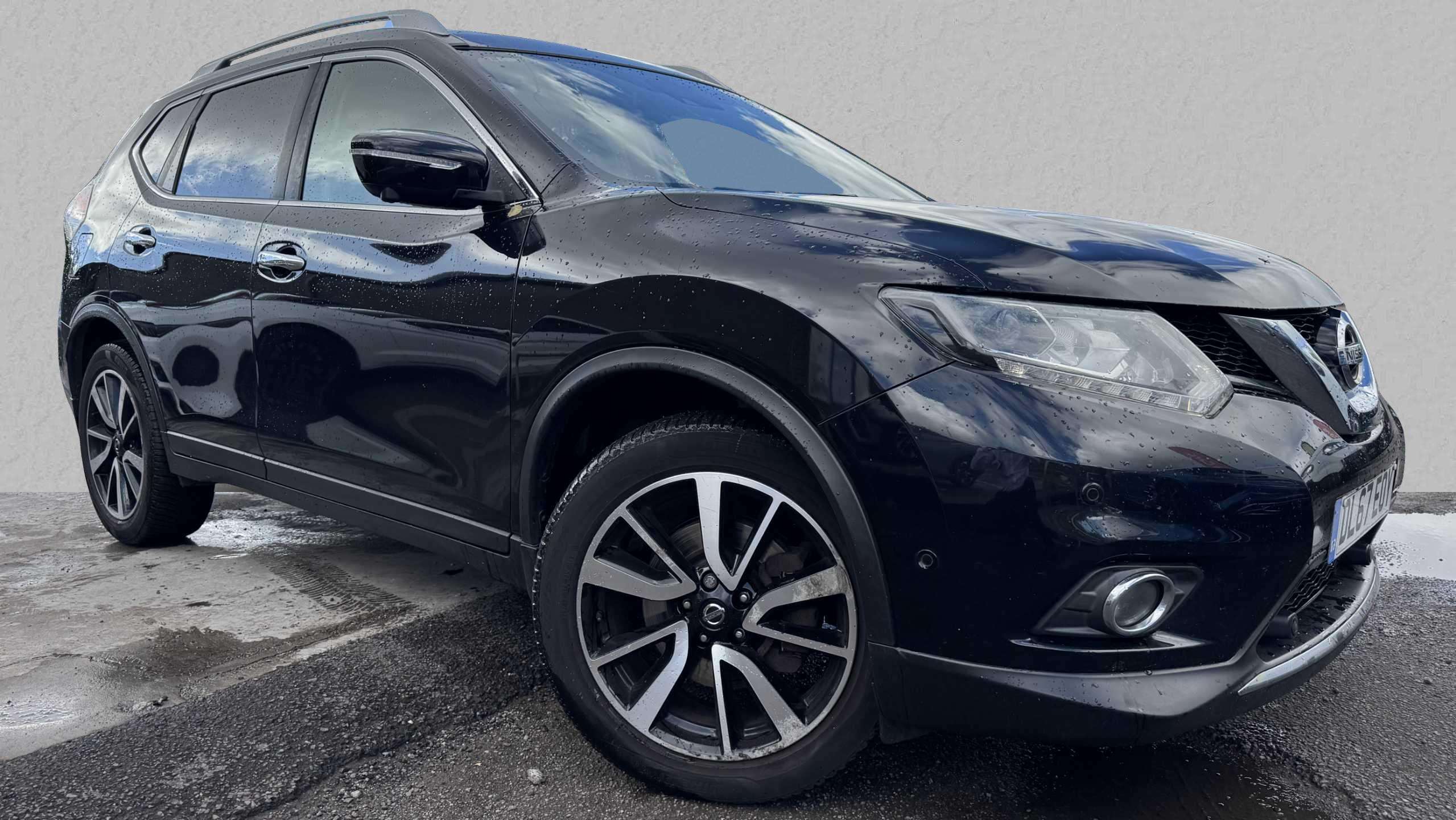 Main listing image - Nissan X-Trail