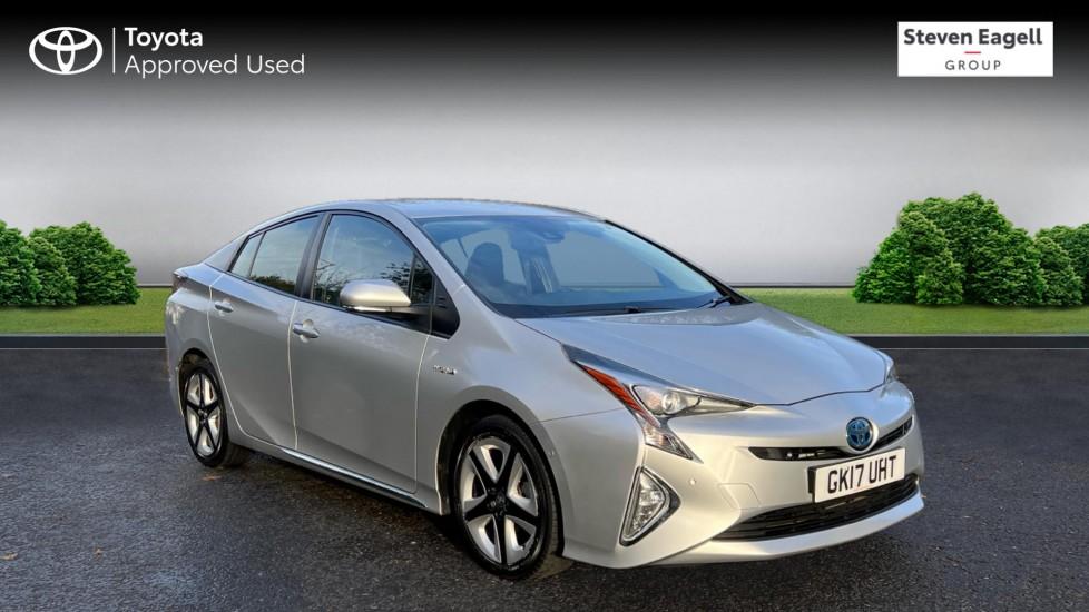 Main listing image - Toyota Prius