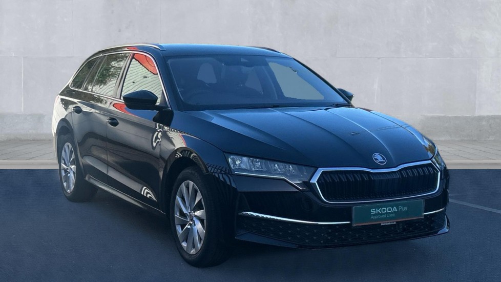 Main listing image - Skoda Octavia Estate