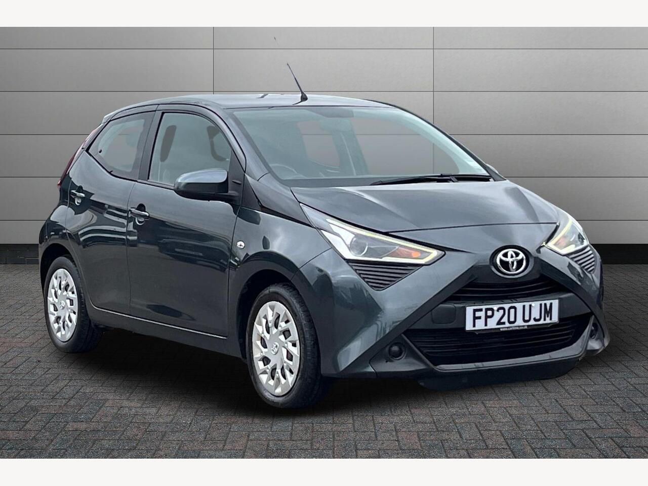 Main listing image - Toyota Aygo