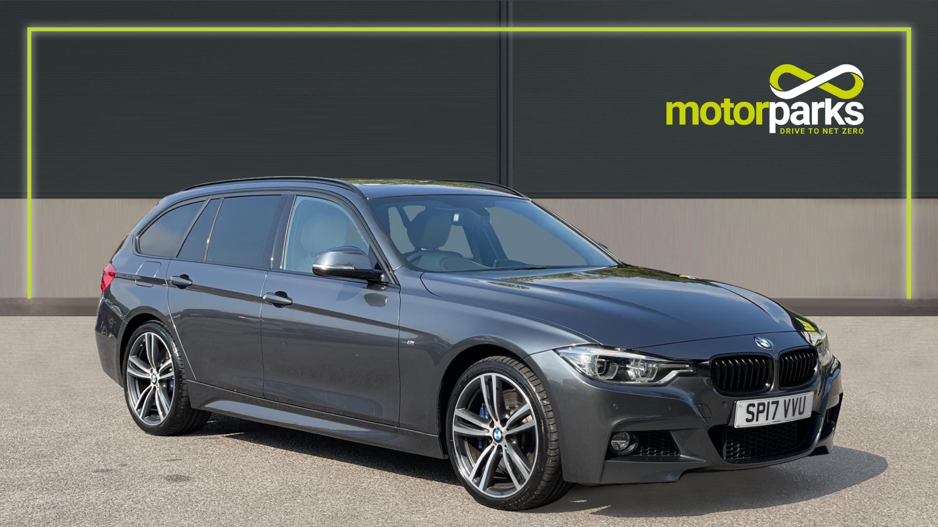 Main listing image - BMW 3 Series Touring