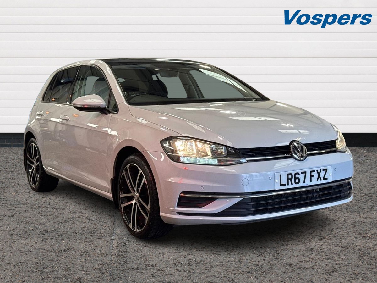 Main listing image - Volkswagen Golf