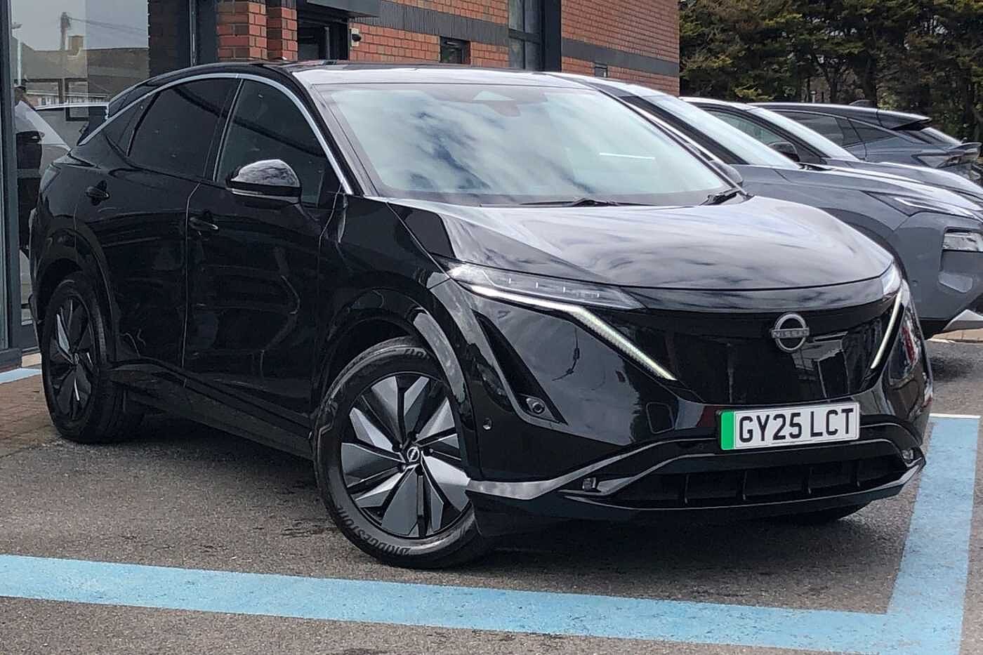 Main listing image - Nissan Ariya