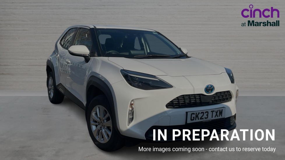 Main listing image - Toyota Yaris Cross