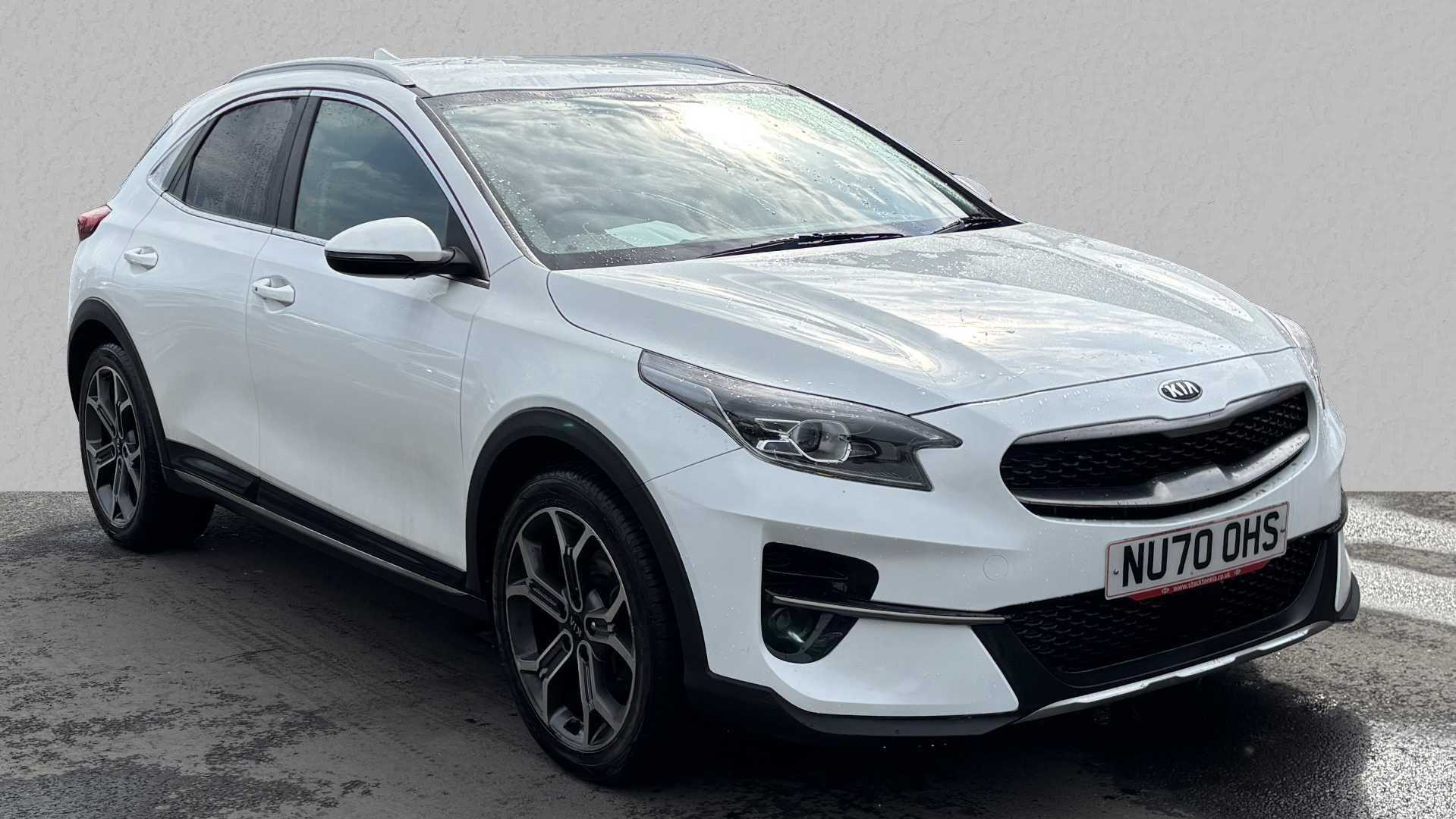 Main listing image - Kia XCeed