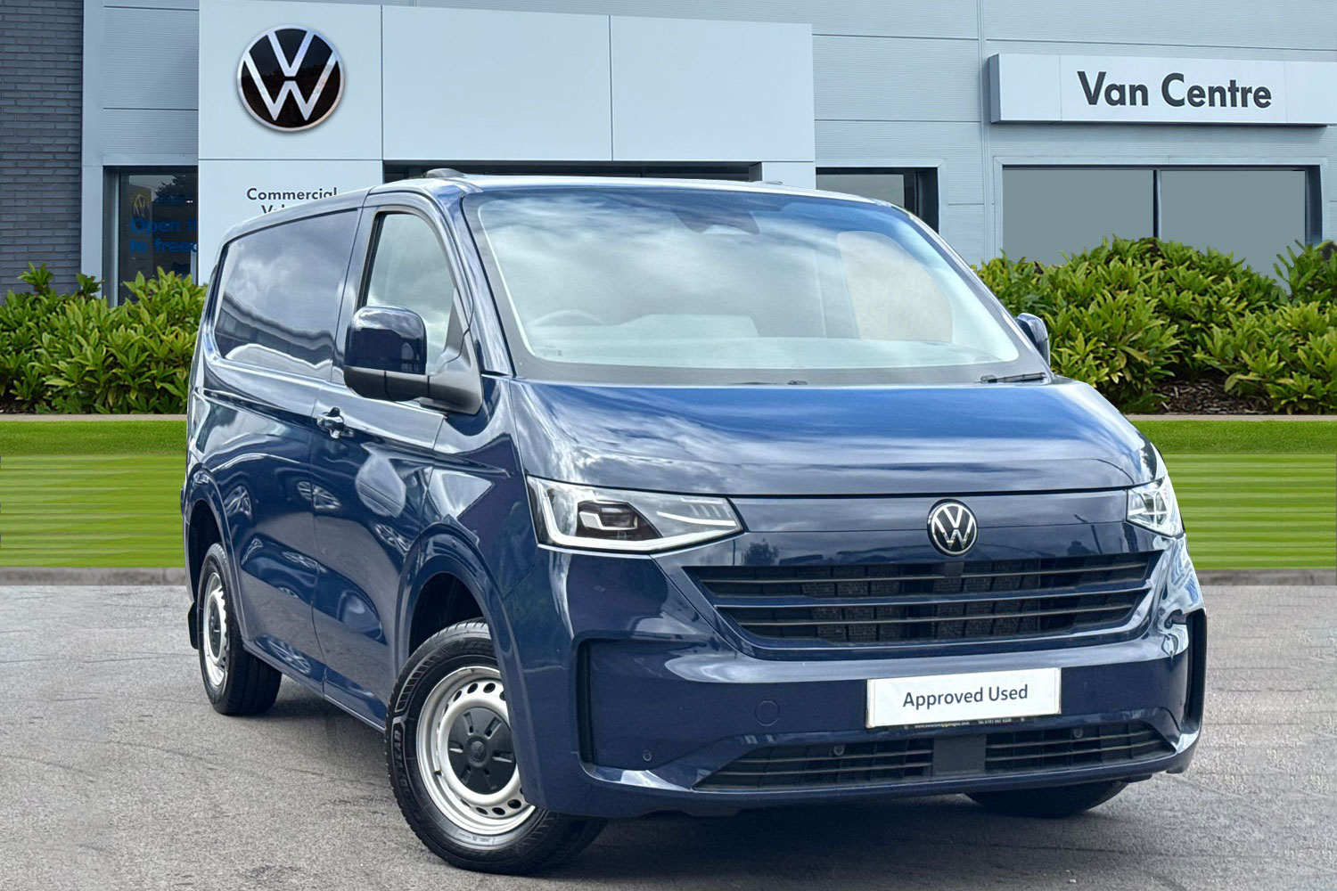 Main listing image - Volkswagen Transporter