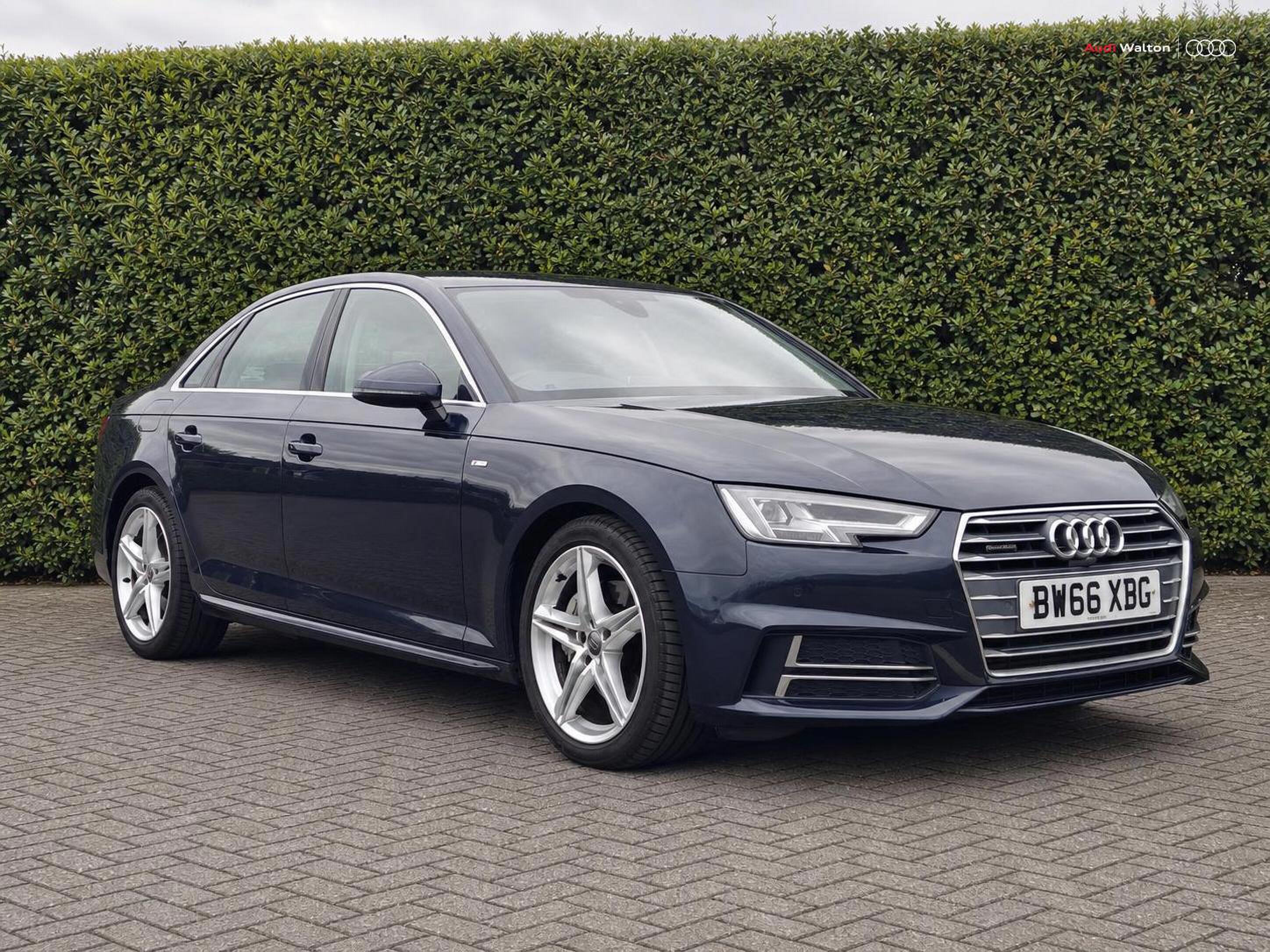 Main listing image - Audi A4