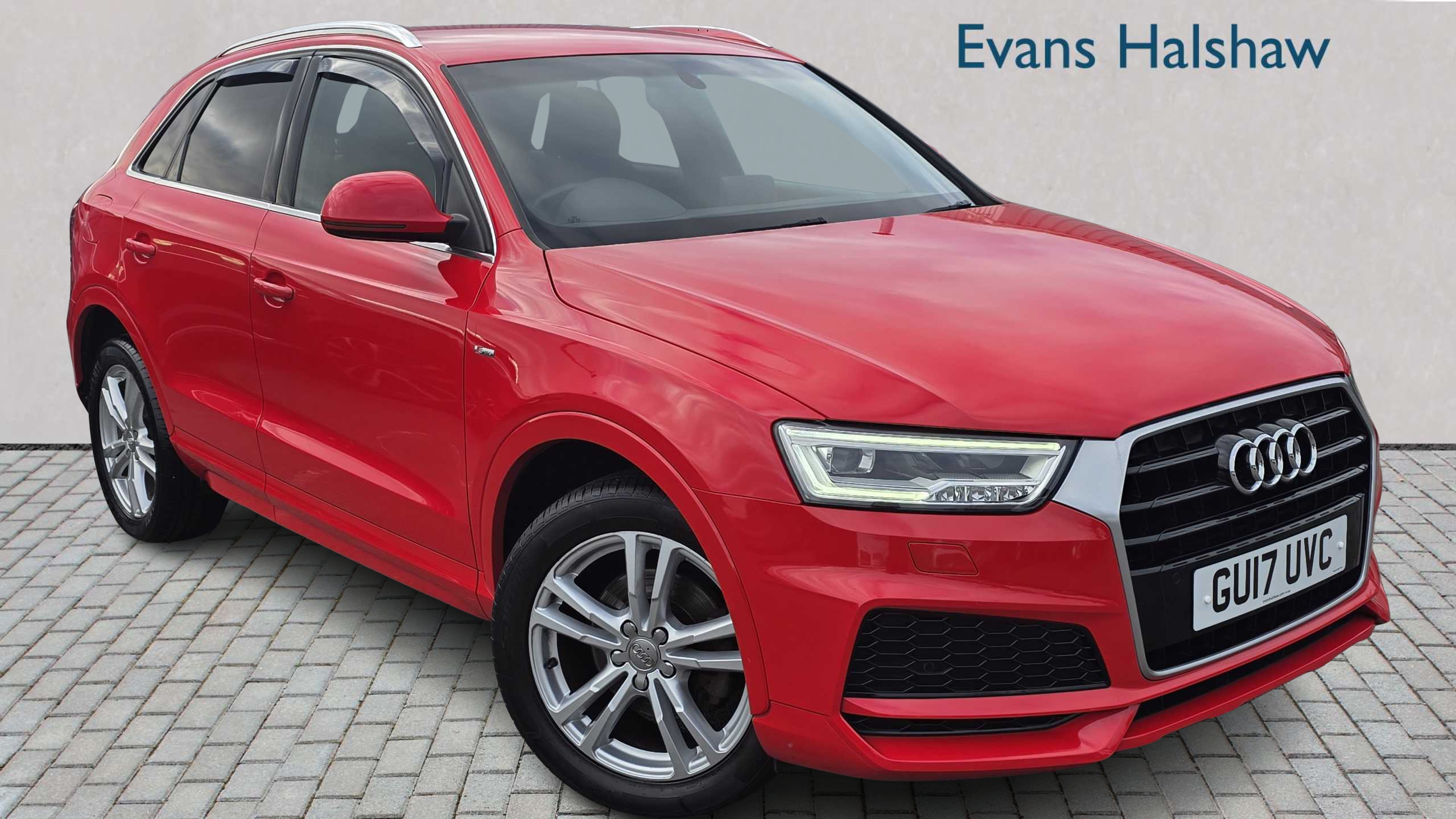 Main listing image - Audi Q3
