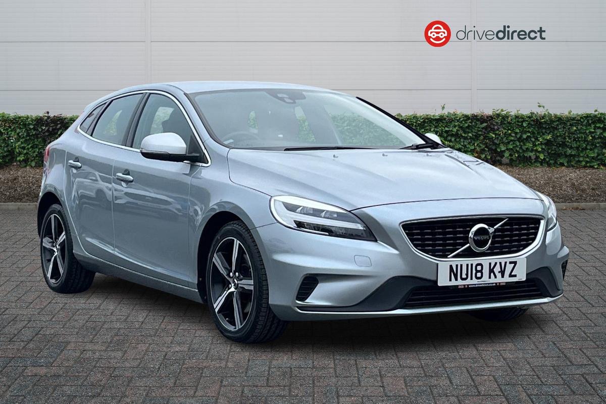 Main listing image - Volvo V40