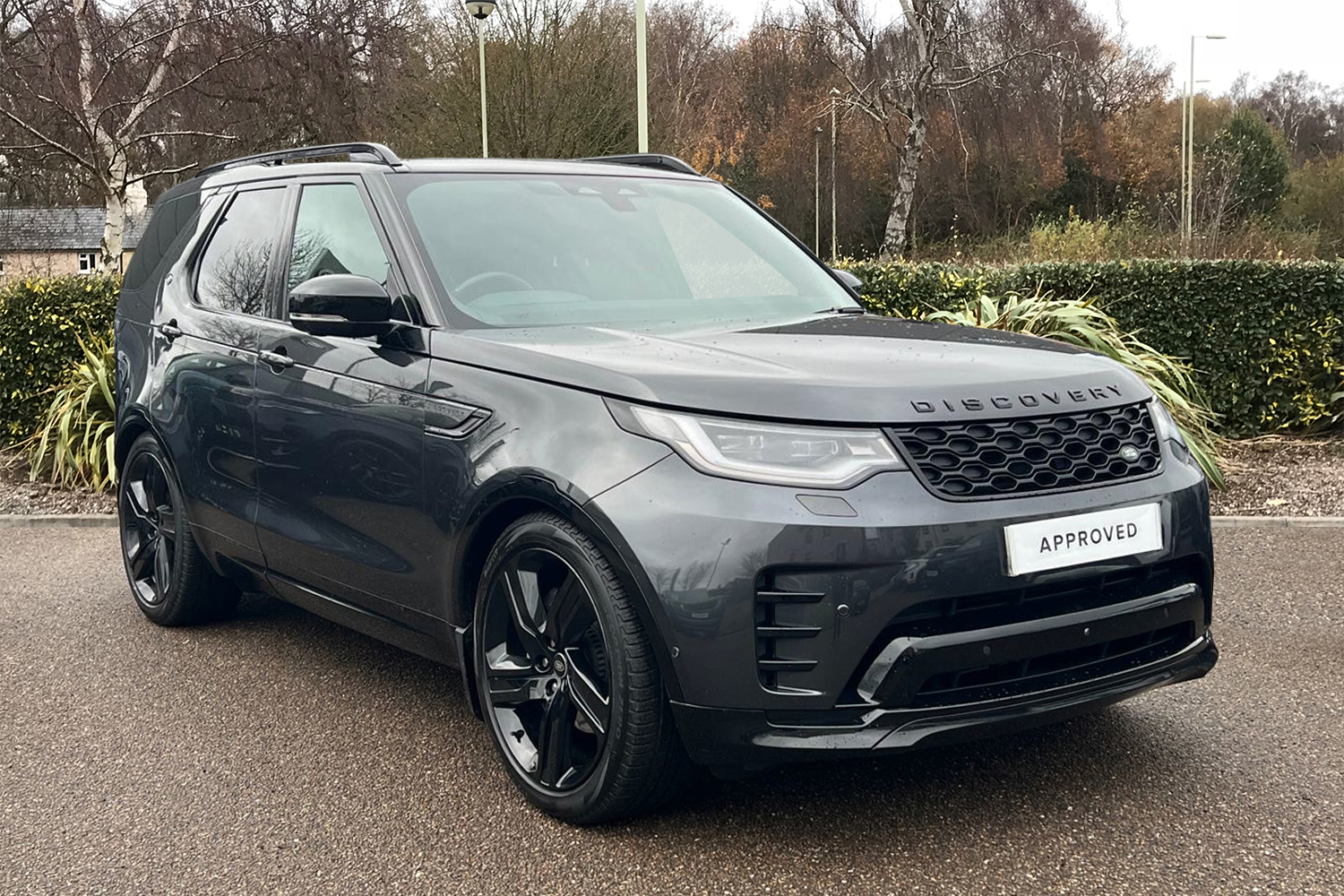 Main listing image - Land Rover Discovery