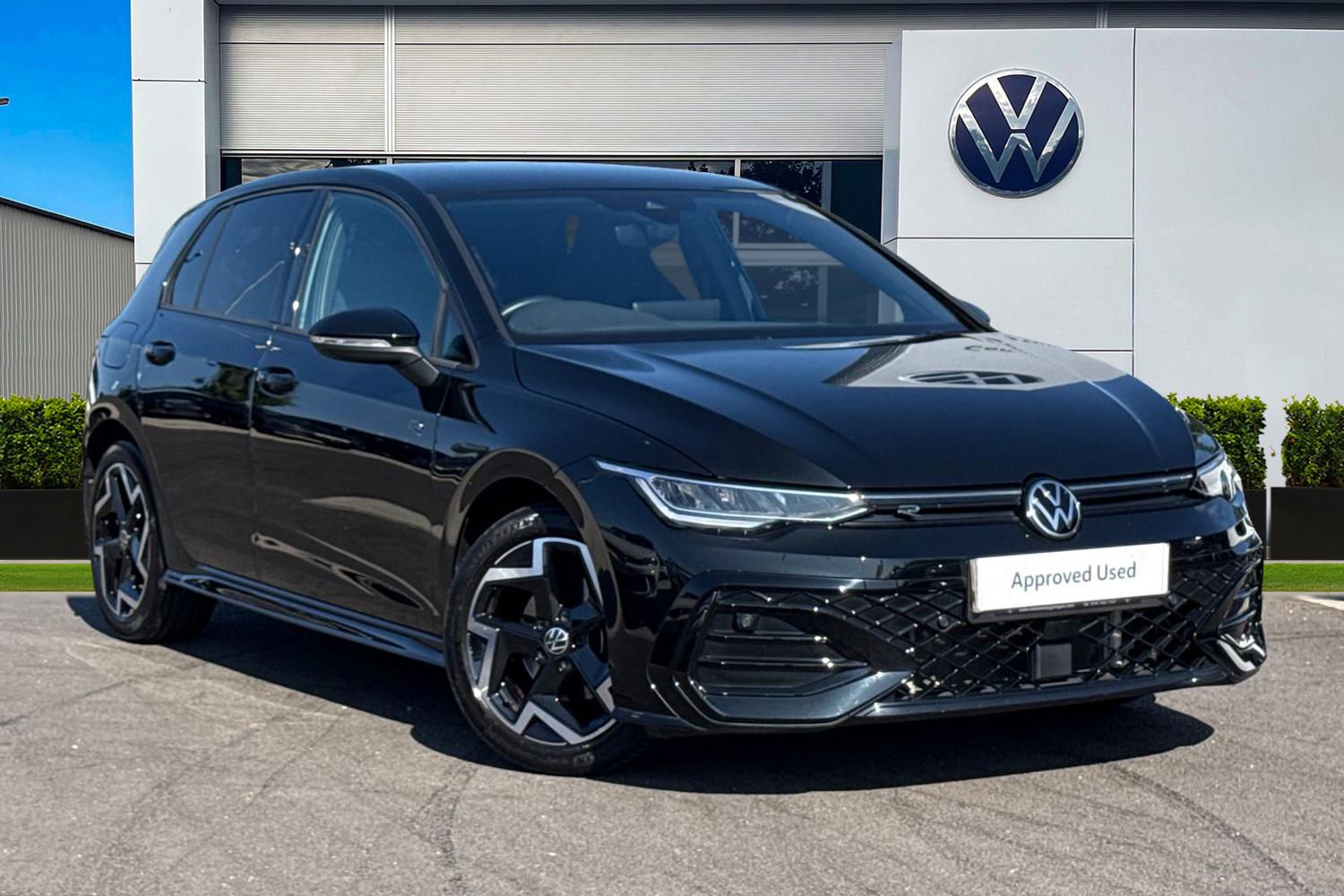 Main listing image - Volkswagen Golf