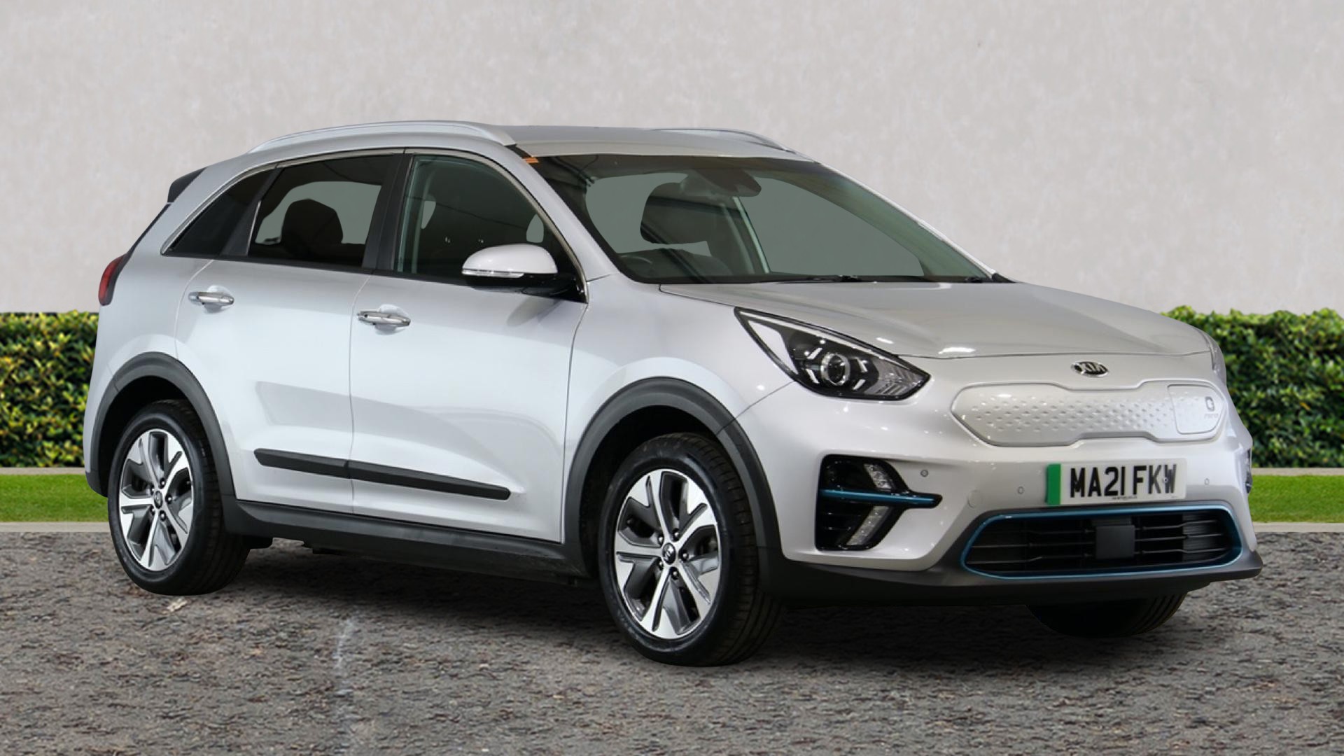 Main listing image - Kia e-Niro