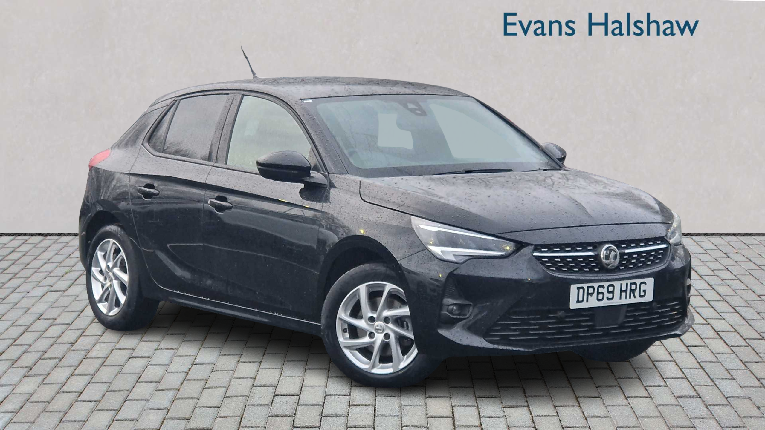 Main listing image - Vauxhall Corsa