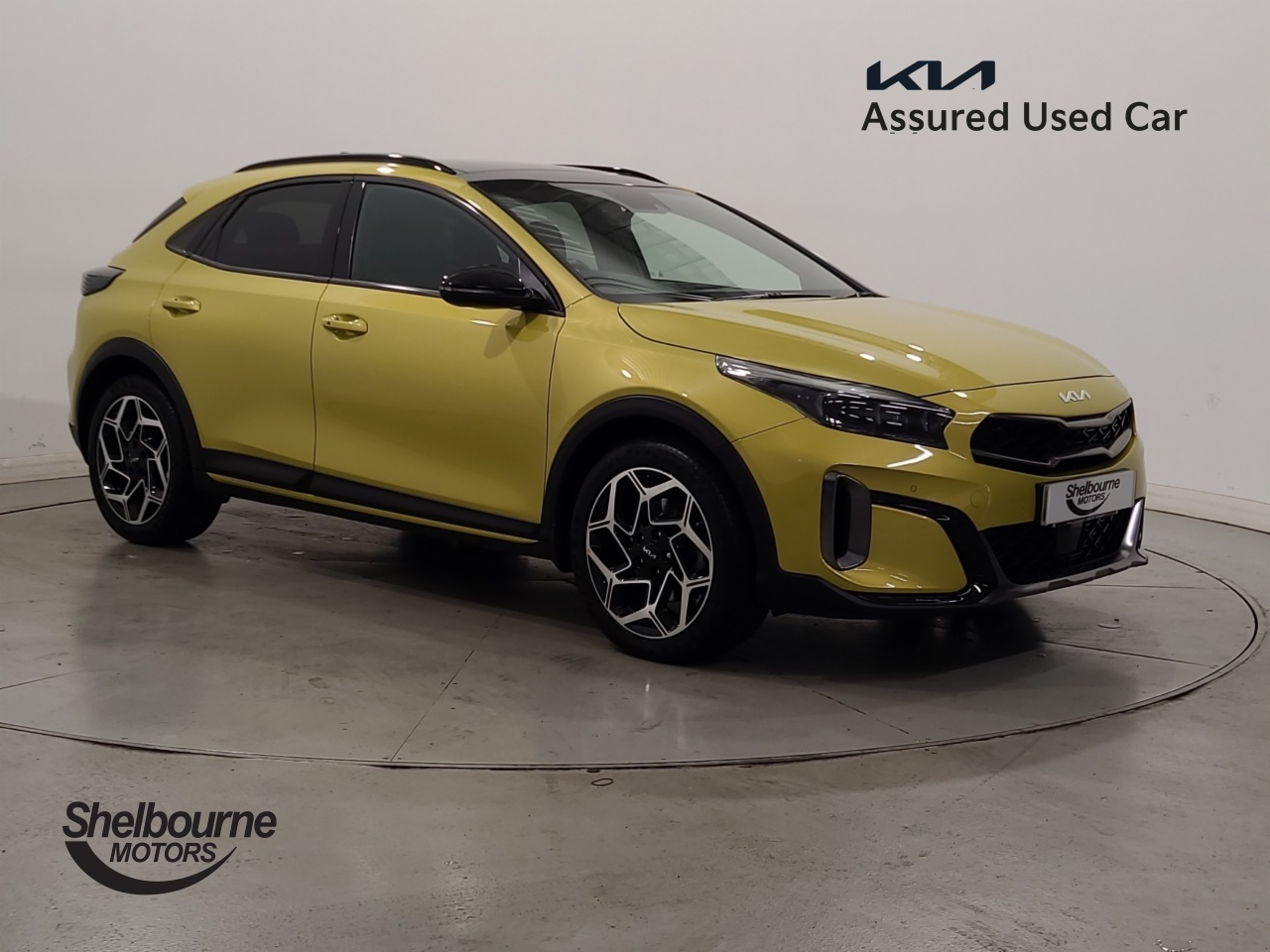 Main listing image - Kia XCeed