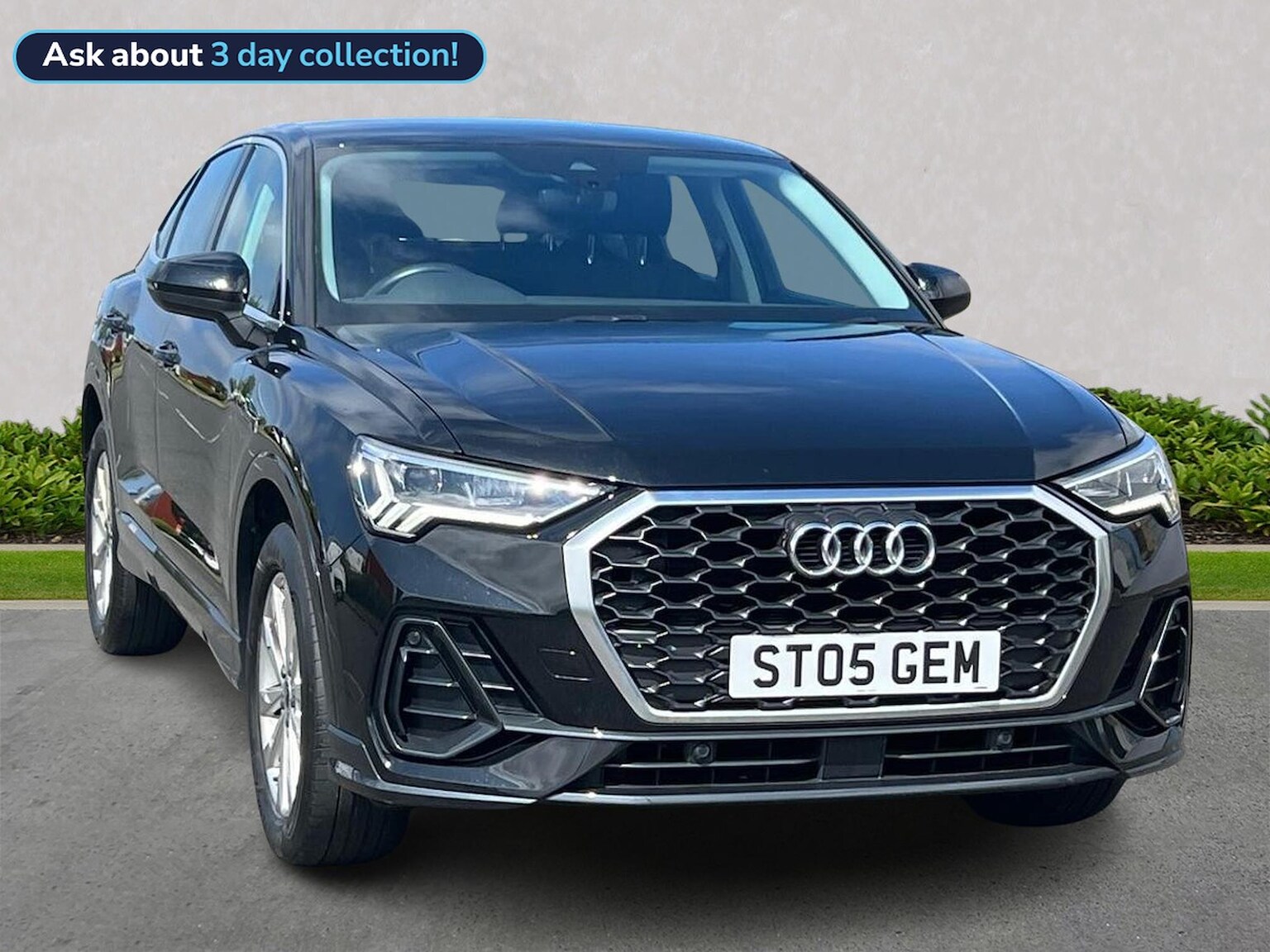 Main listing image - Audi Q3
