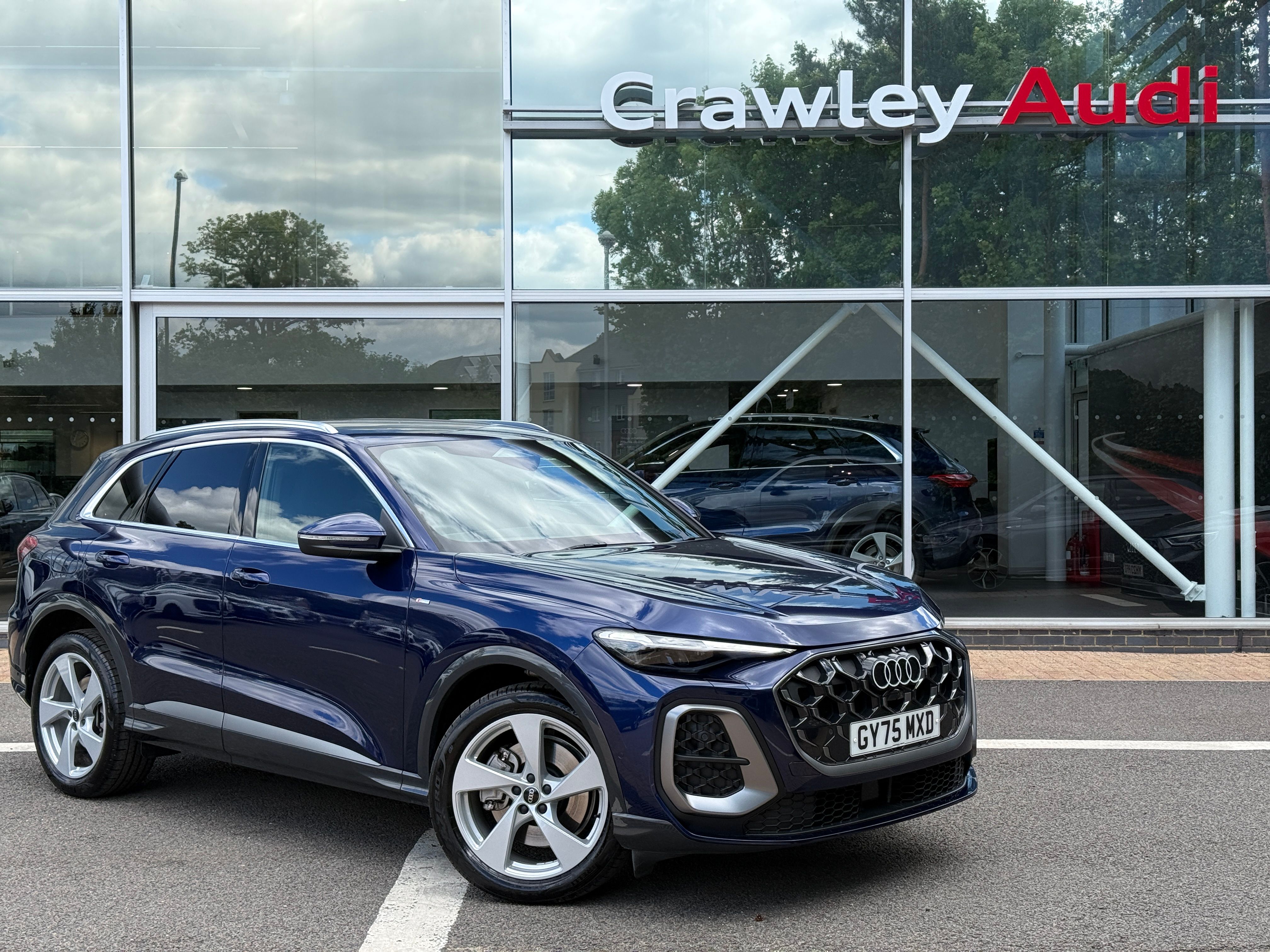 Main listing image - Audi Q5