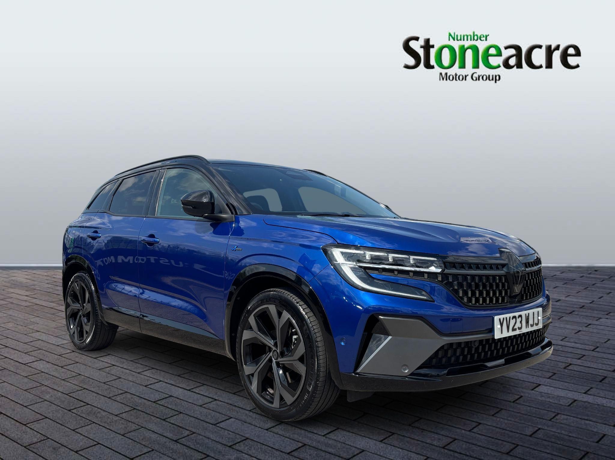 Main listing image - Renault Austral