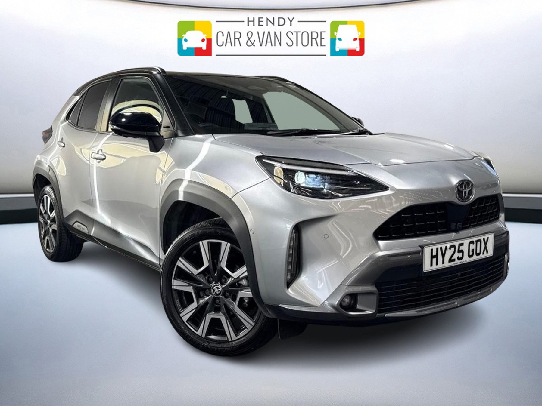 Main listing image - Toyota Yaris Cross