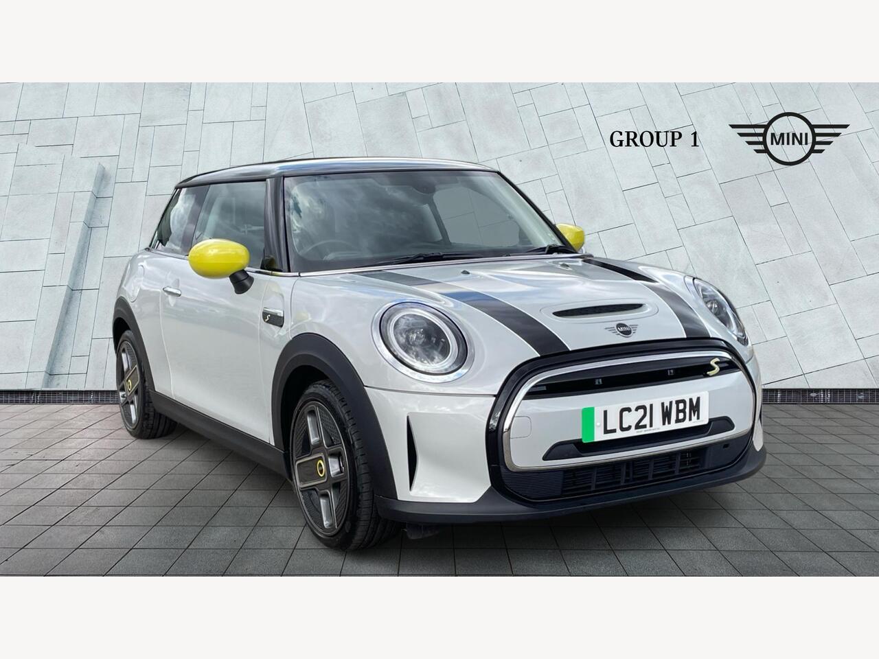 Main listing image - MINI Hatchback