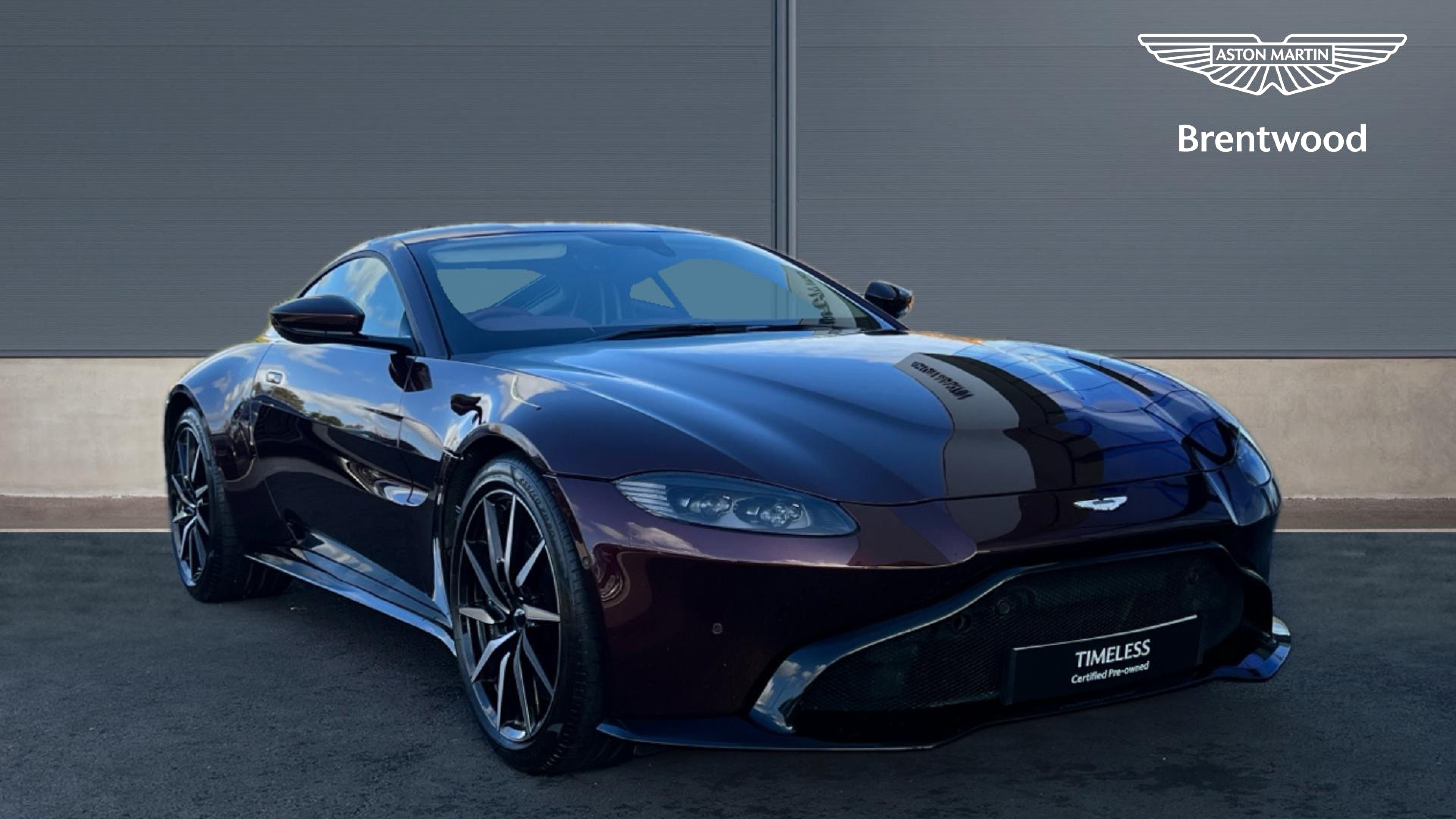 Main listing image - Aston Martin Vantage