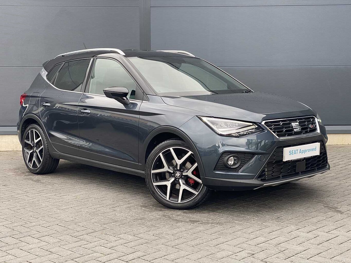 Main listing image - SEAT Arona