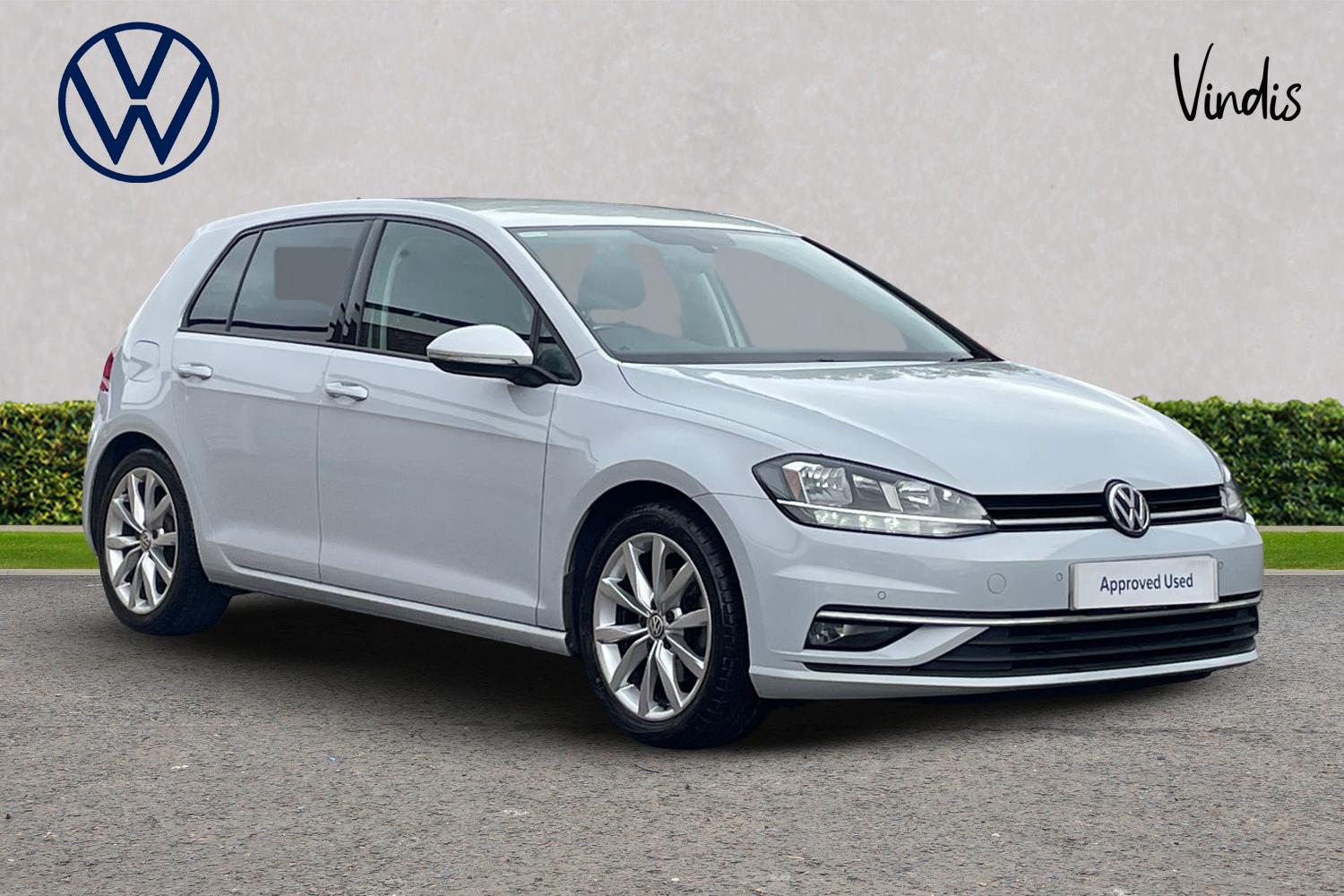 Main listing image - Volkswagen Golf